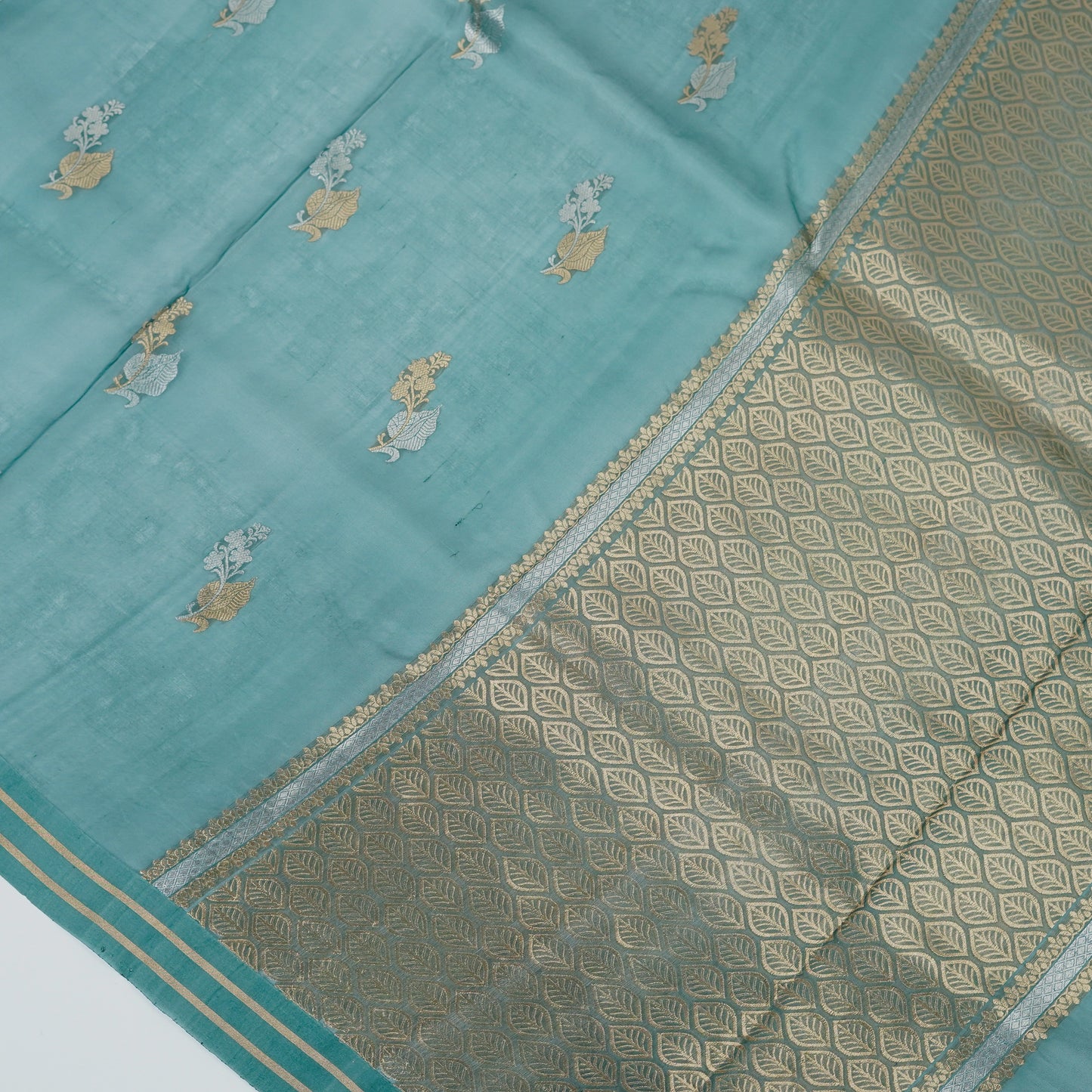 Emerald Deep Green - Pure Organza Banarasi Saree