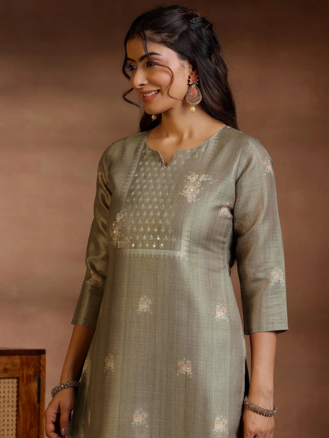 Mameraa Brown Printed Silk Straight Suit With Dupatta