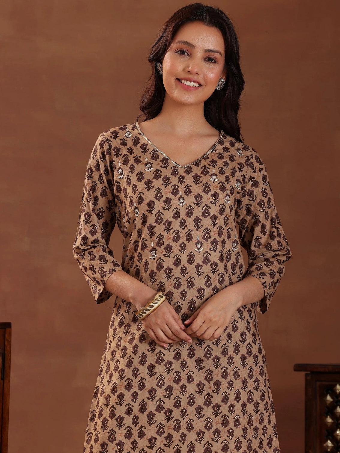 Mameraa Brown Printed Cotton Straight Suit With Dupatta
