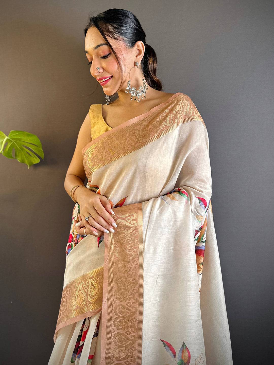 White Floral Cotton Rich Pallu Saree