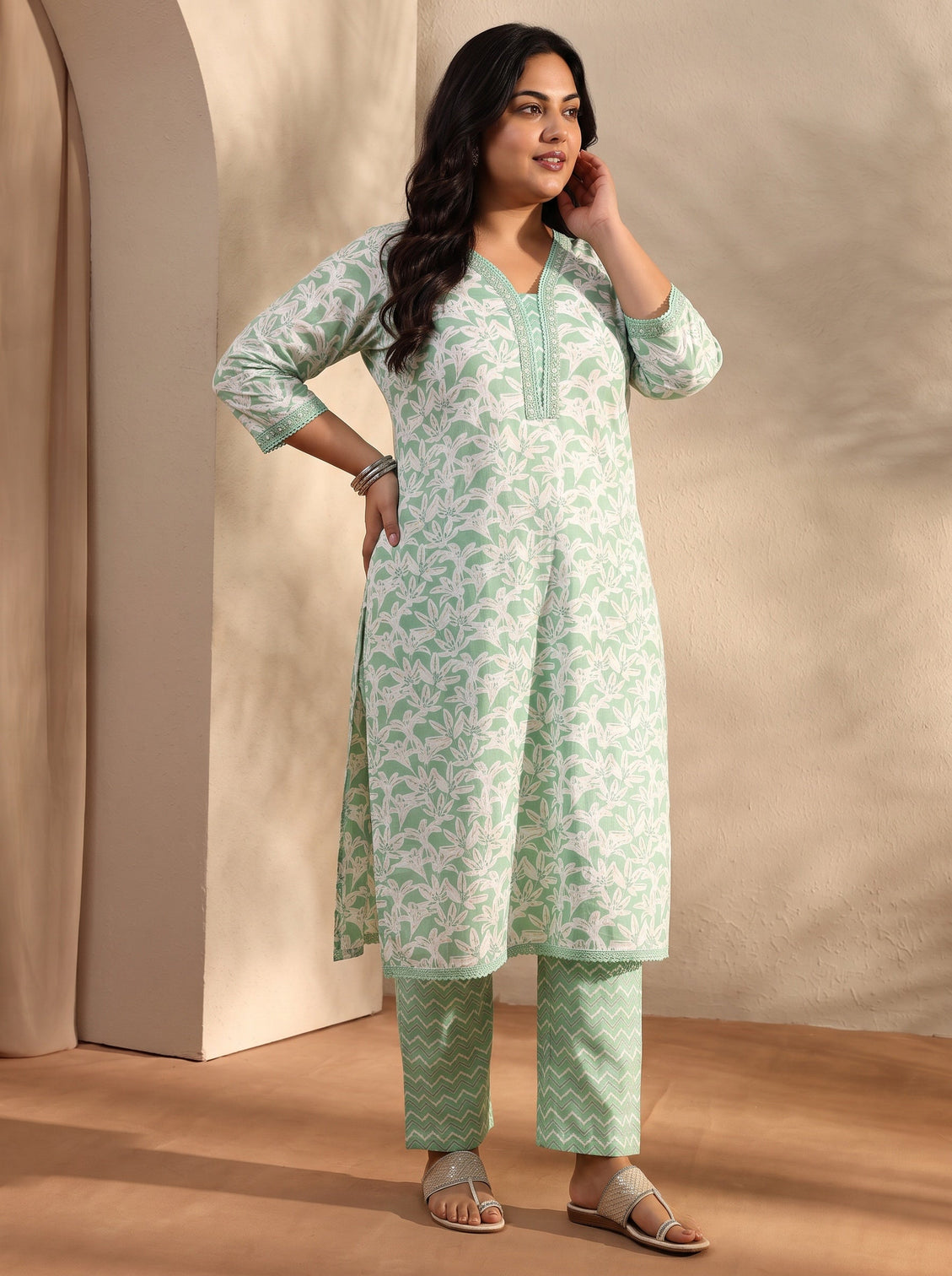 Plus Size Green Floral Printed Cotton Straight Suit Set With Dupatta