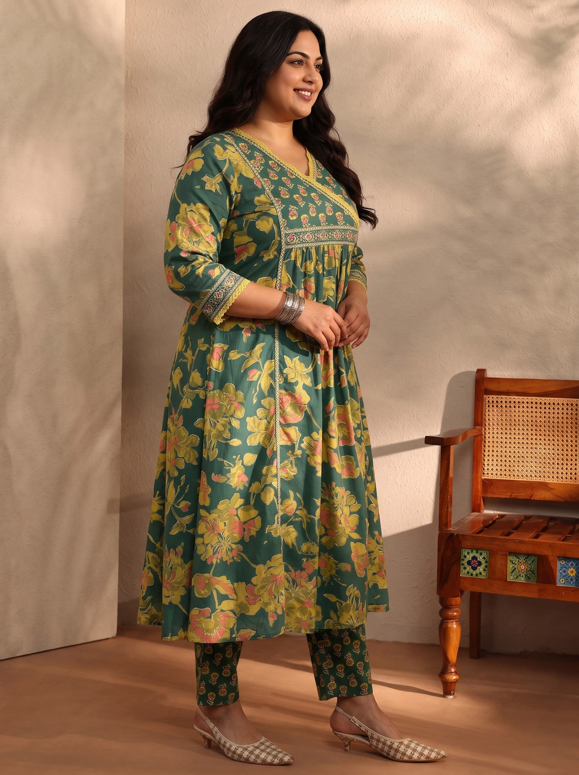 Plus Size Green Floral Printed Cotton Blend A-Line Suit Set With Dupatta