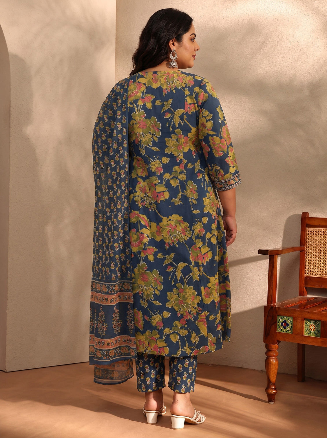 Plus Size Blue Floral Printed Cotton Blend A-Line Suit Set With Dupatta
