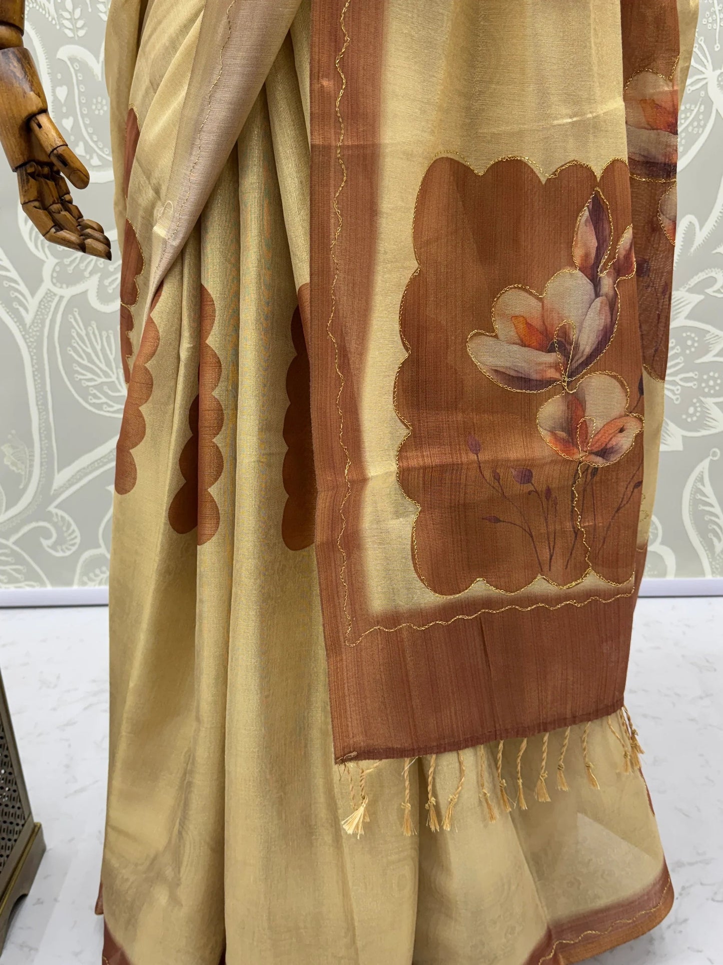 Amazing Beige Floral Printed Silk Daily Wear Saree With Blouse