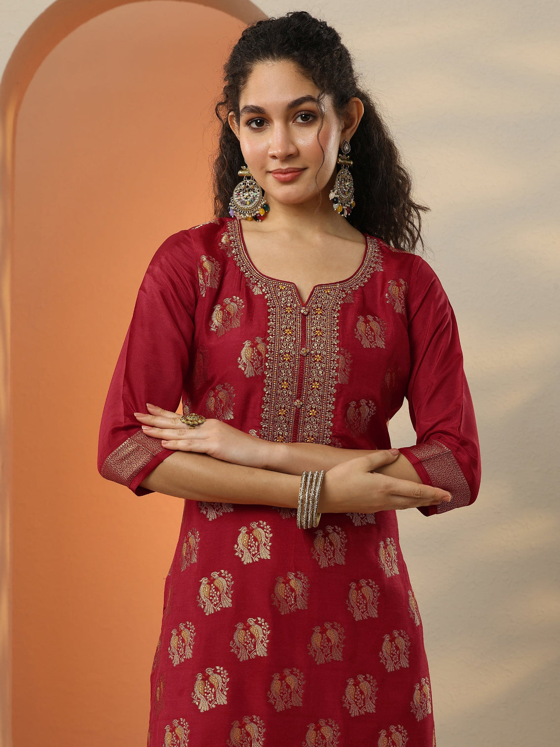 Mameraa Red Woven Design Silk Blend Straight Suit Set With Dupatta