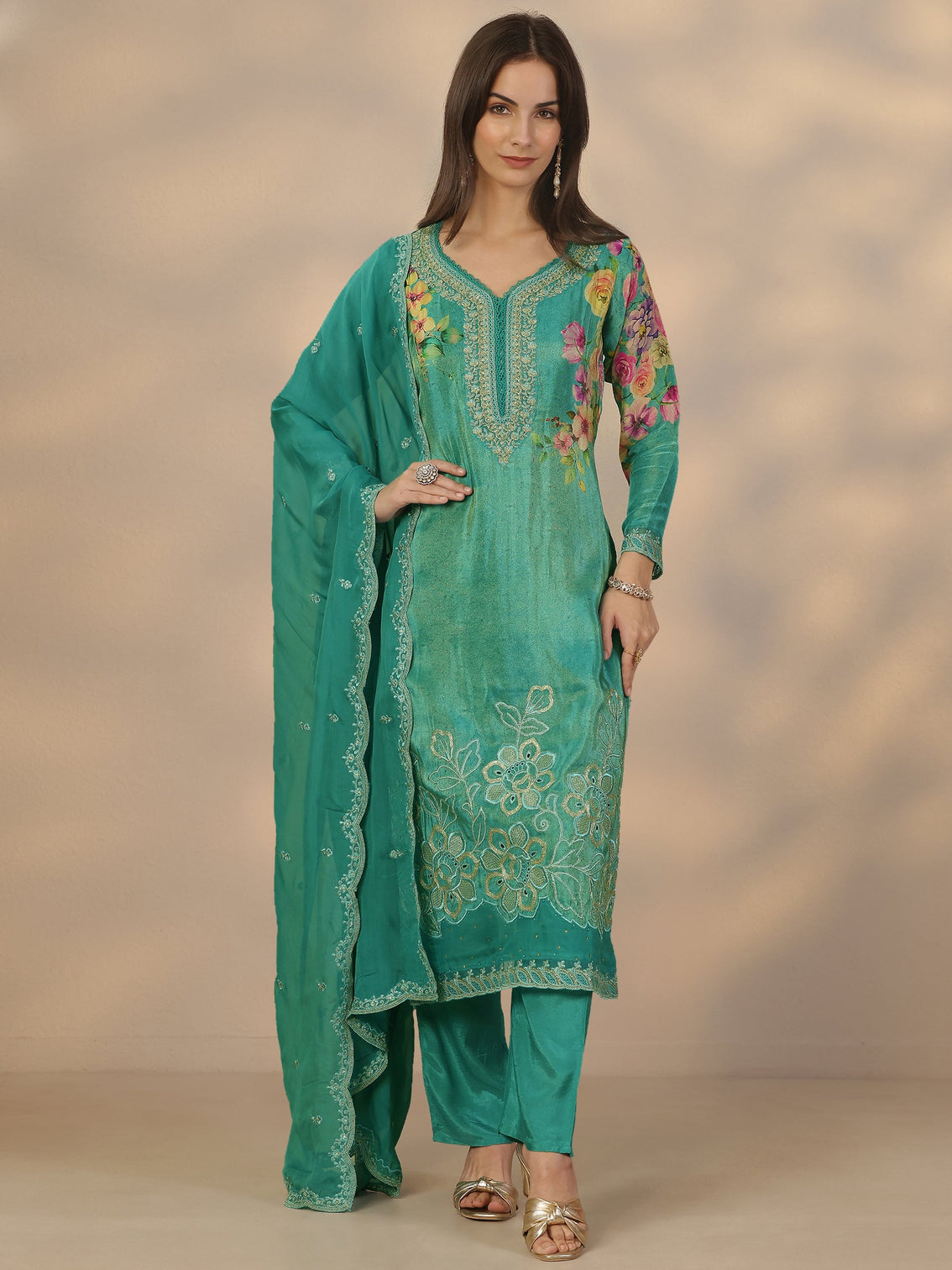 Mameraa Blue Printed Crepe Straight Suit Set With Dupatta