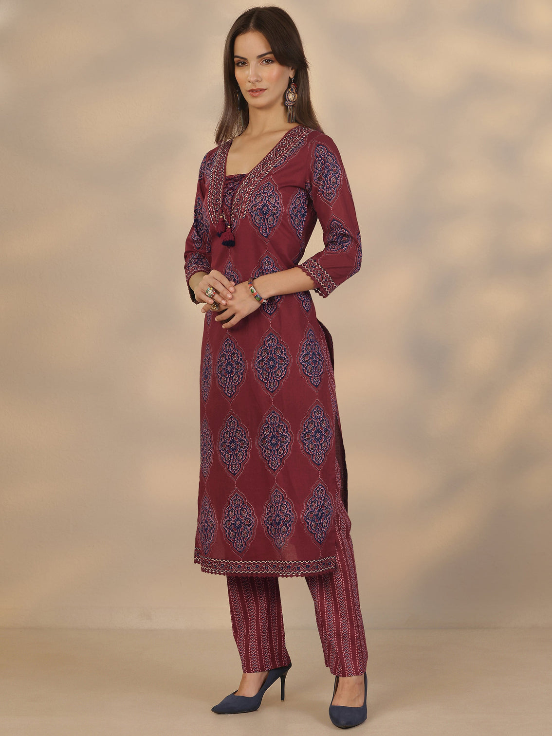 Mameraa Maroon Printed Cotton Straight Suit Set With Dupatta