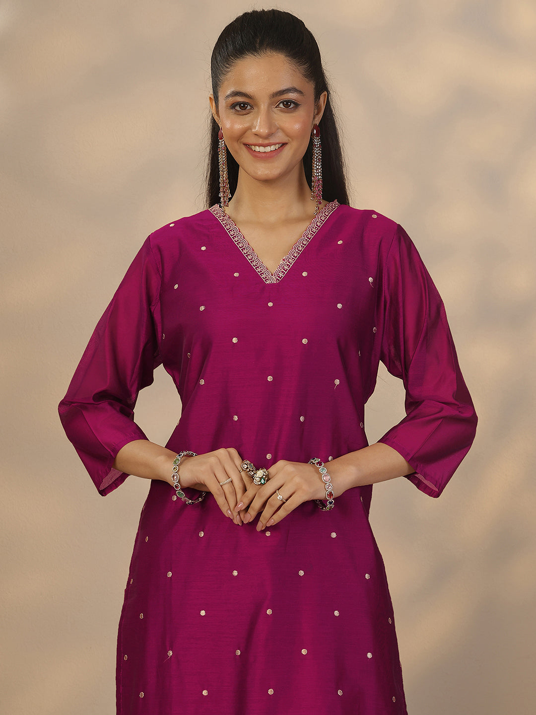 Mameraa Magenta Embroidered Silk Blend Straight Suit Set With Dupatta