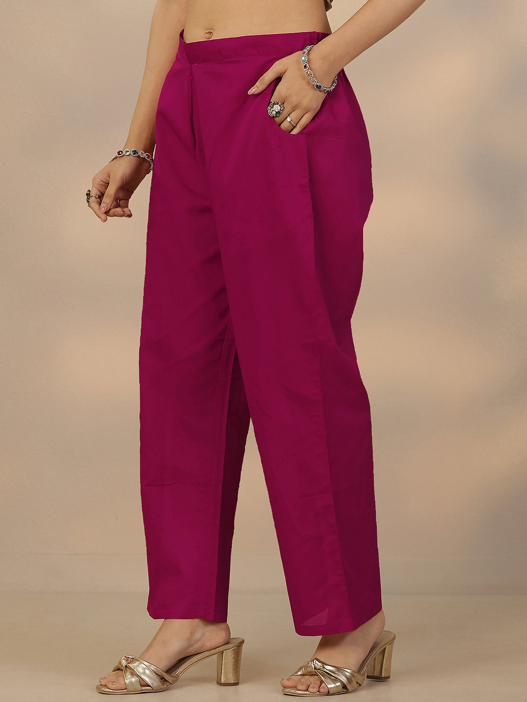 Mameraa Magenta Embroidered Silk Blend Straight Suit Set With Dupatta