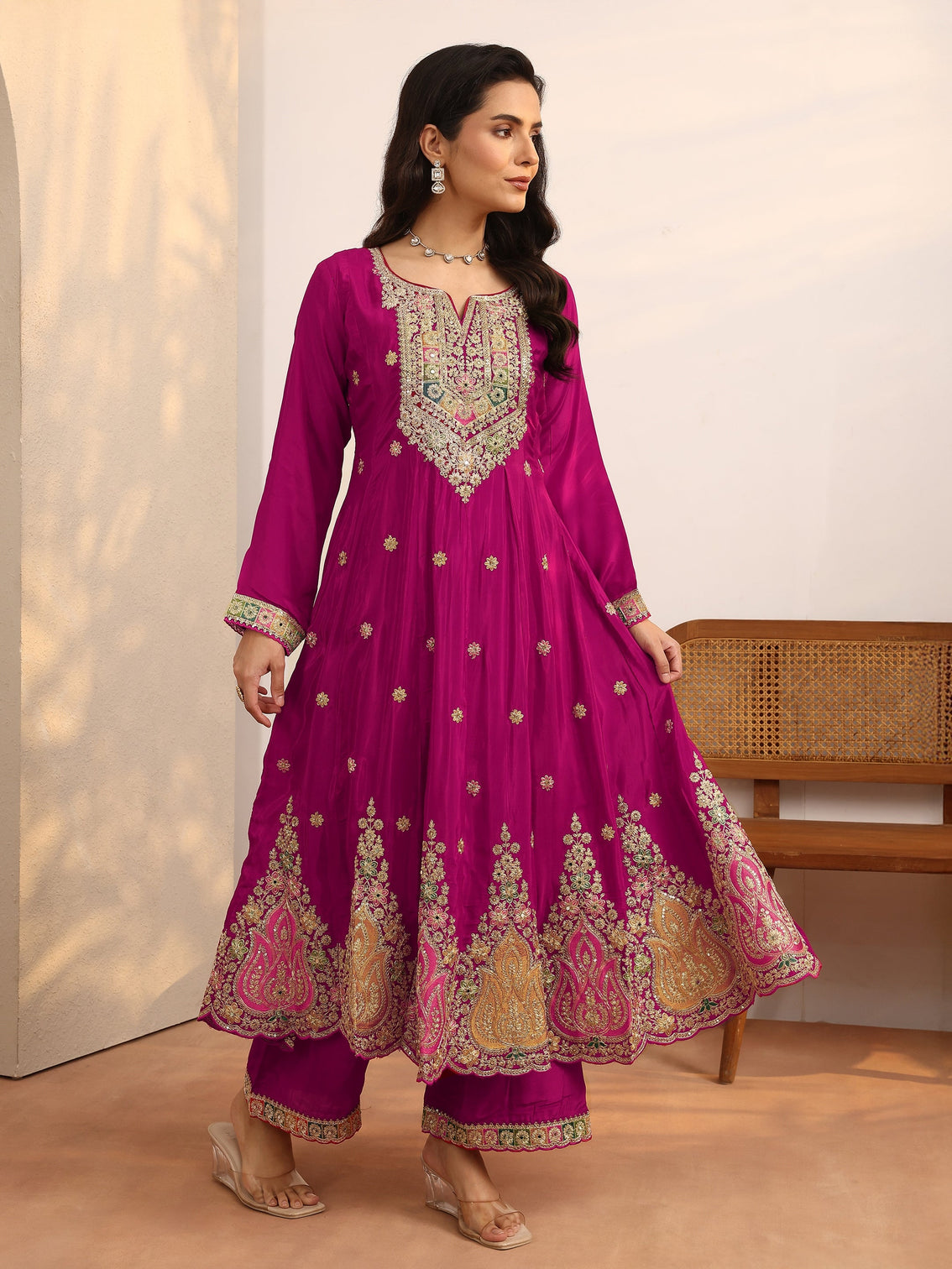 Mameraa Art Pink Embroidered Crepe Anarkali Suit Set With Dupatta