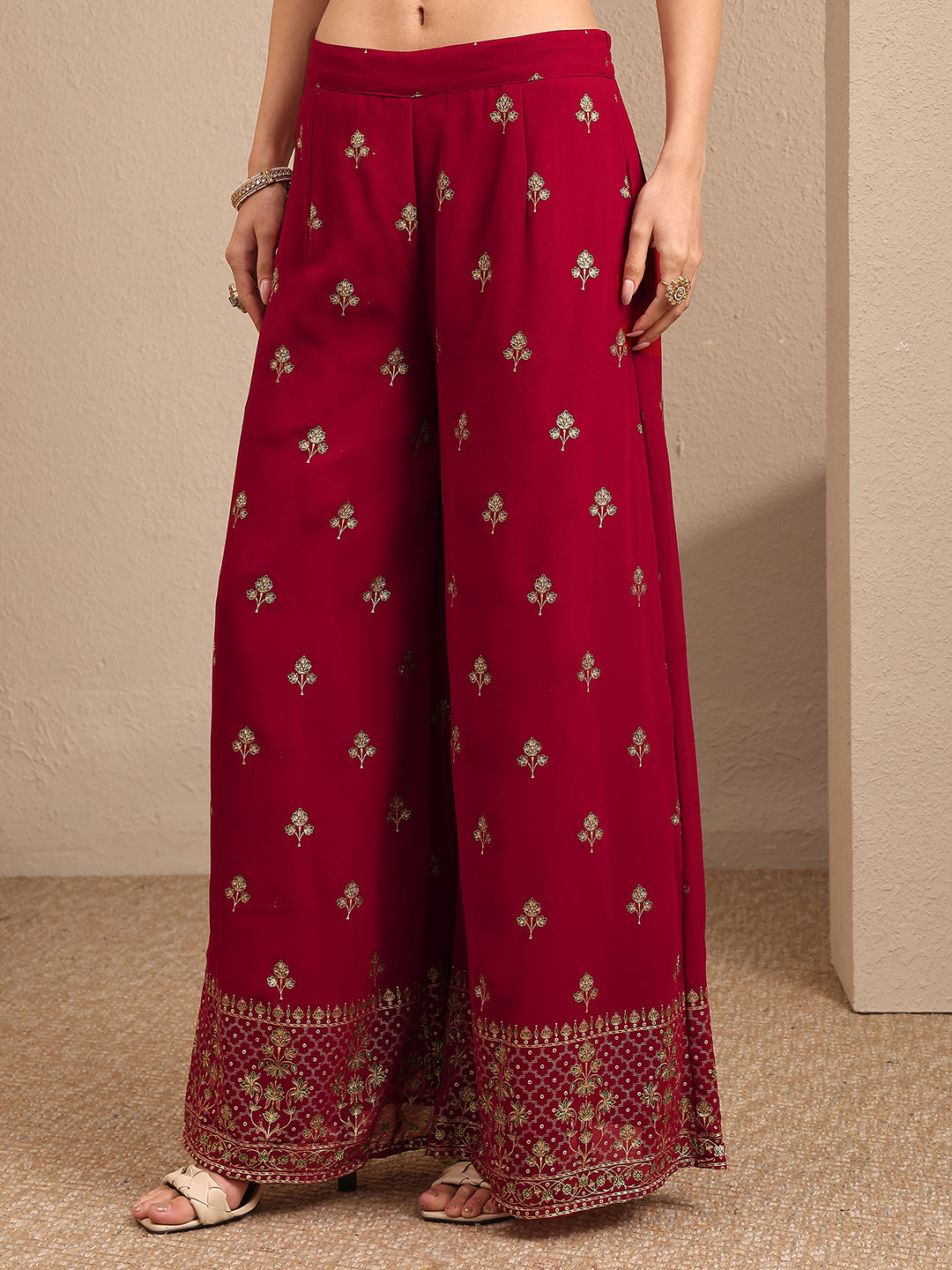 Mameraa Red Embroidered Georgette Straight Suit Set With Dupatta