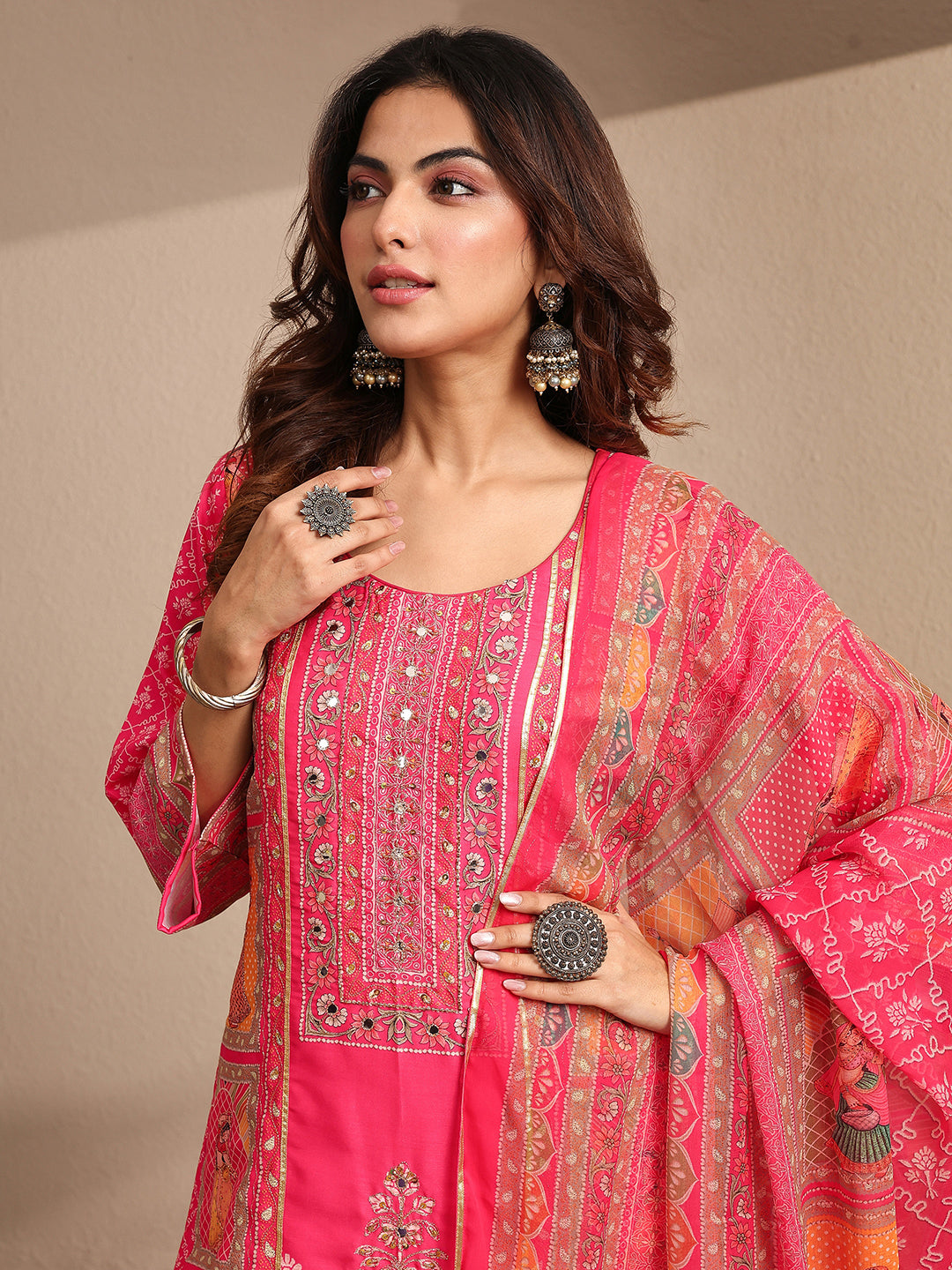 Mameraa Pink Printed Silk blend Straight Suit Set With Dupatta