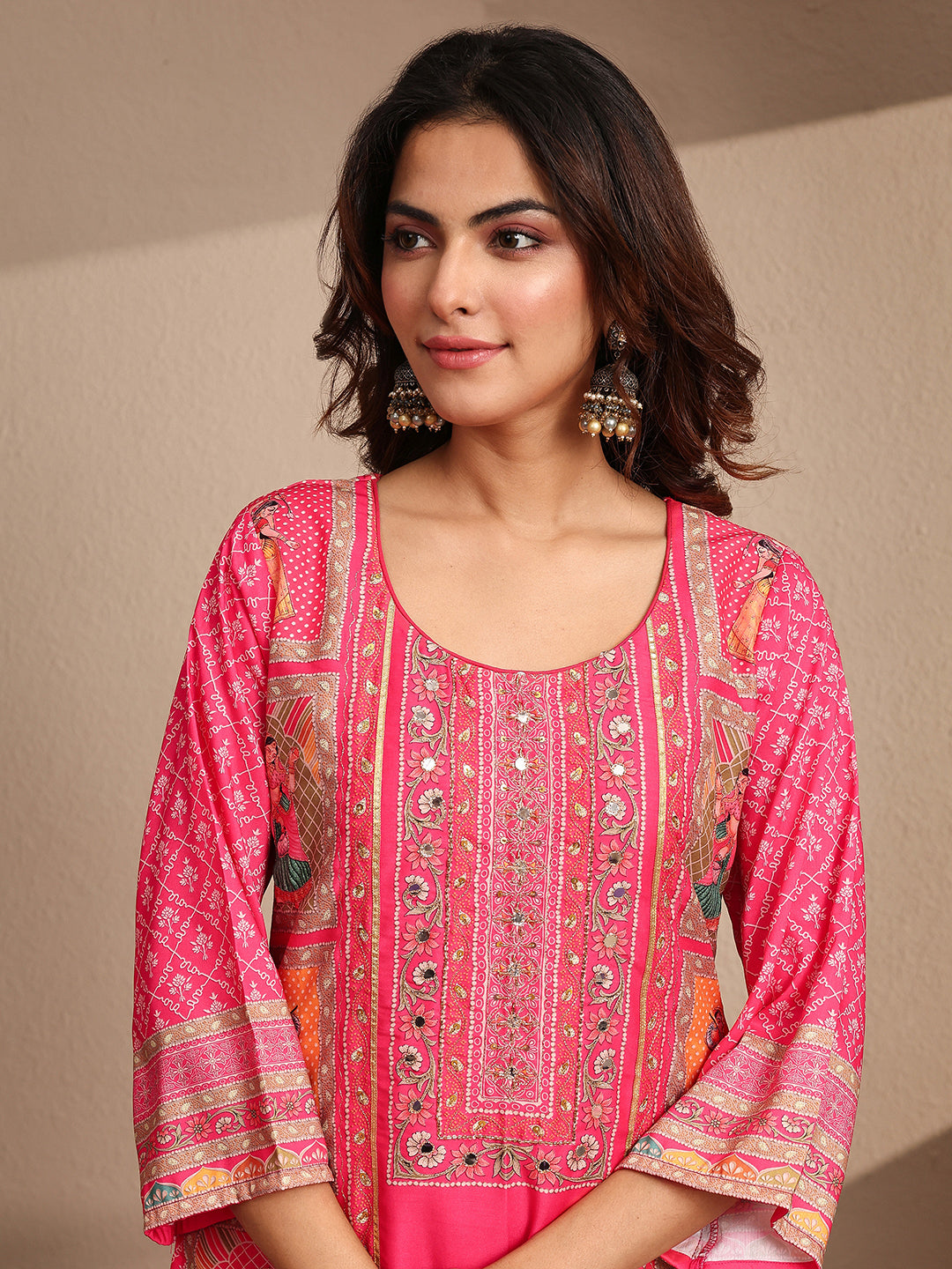 Mameraa Pink Printed Silk blend Straight Suit Set With Dupatta