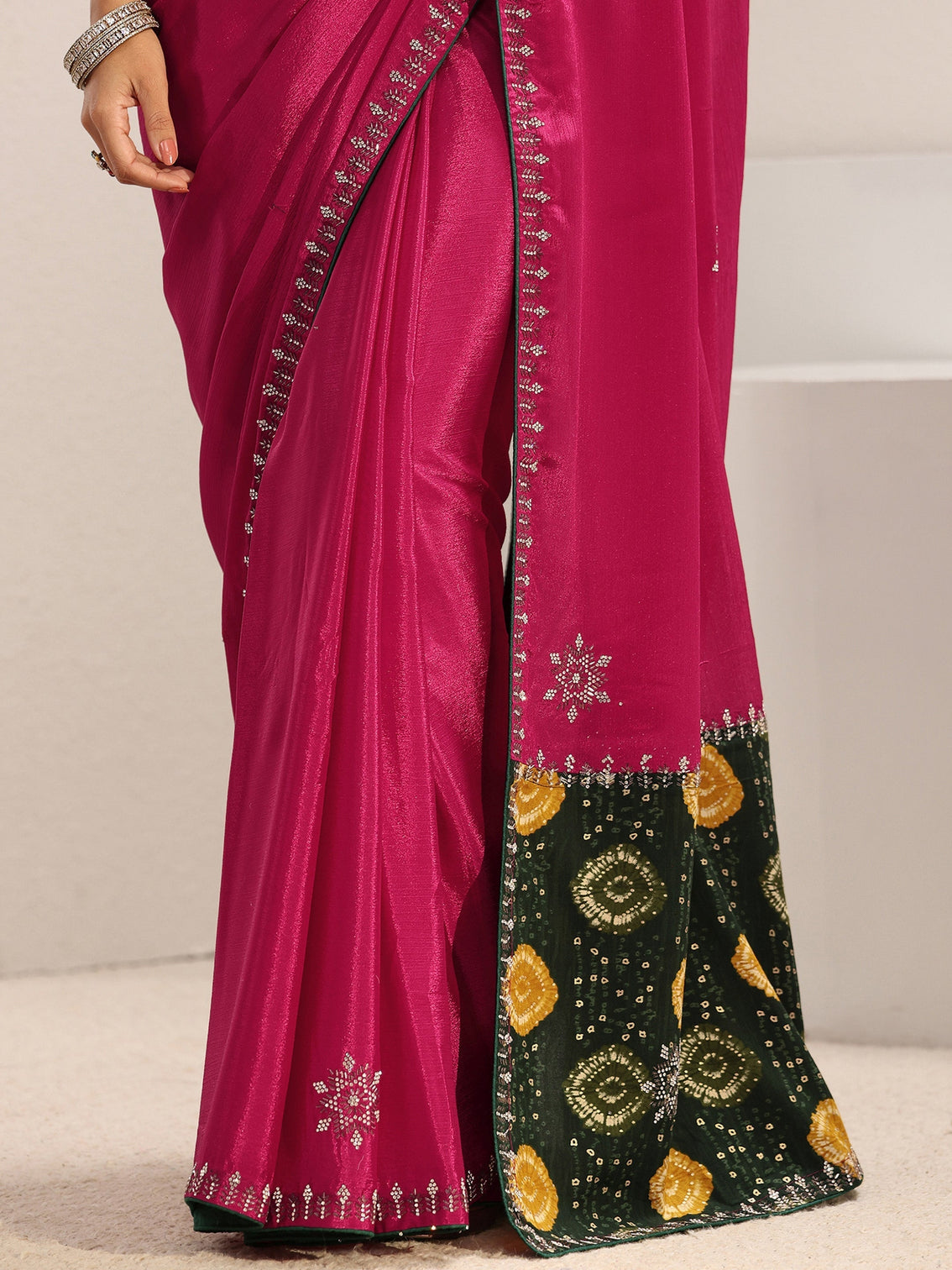 Mameraa Pink Embellished Border Chinon Saree With Unstitched Blouse Piece