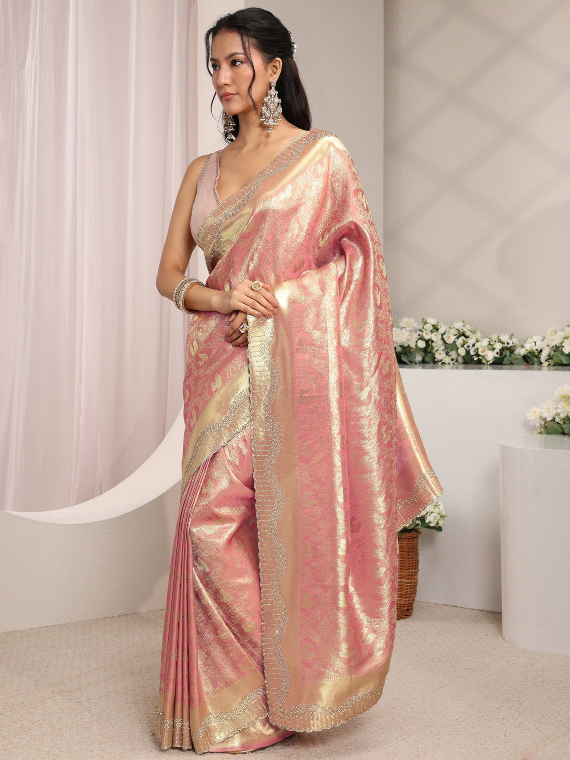 Mameraa Peach Ethnic Woven Design Silk Blend Saree With Unstitched Blouse Piece