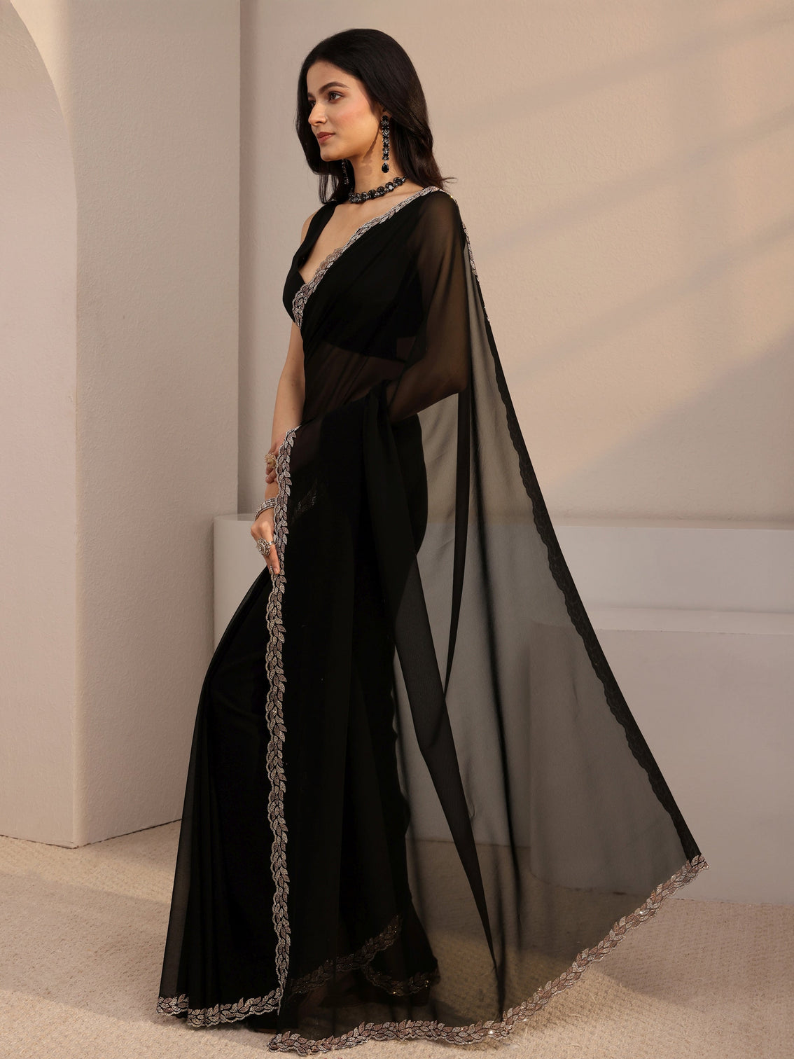 Mameraa Black Embellished Georgette Saree With Unstiched Blouse Piece