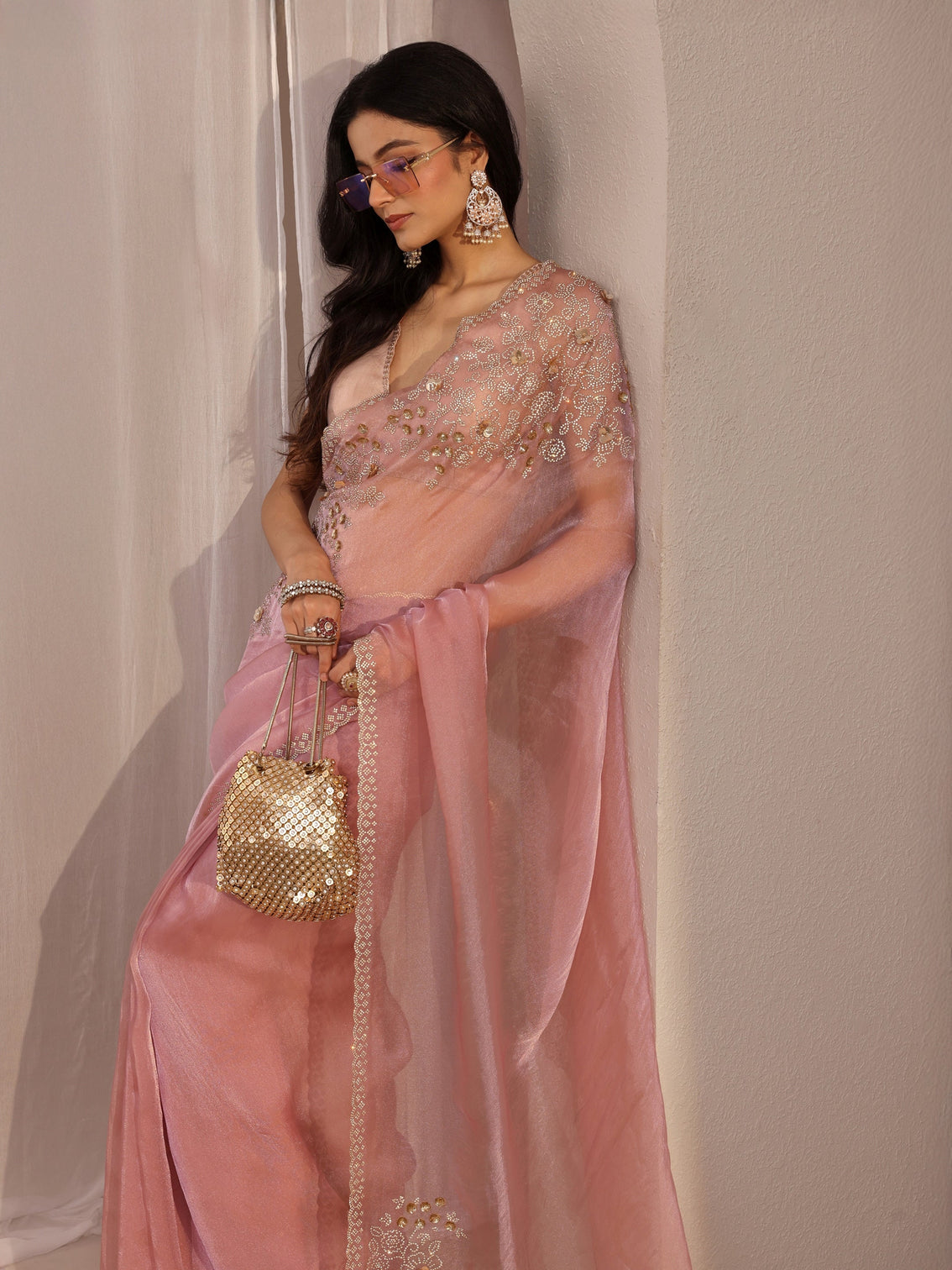 Mameraa Pink Embellished Organza Saree With Unstiched Blouse Piece