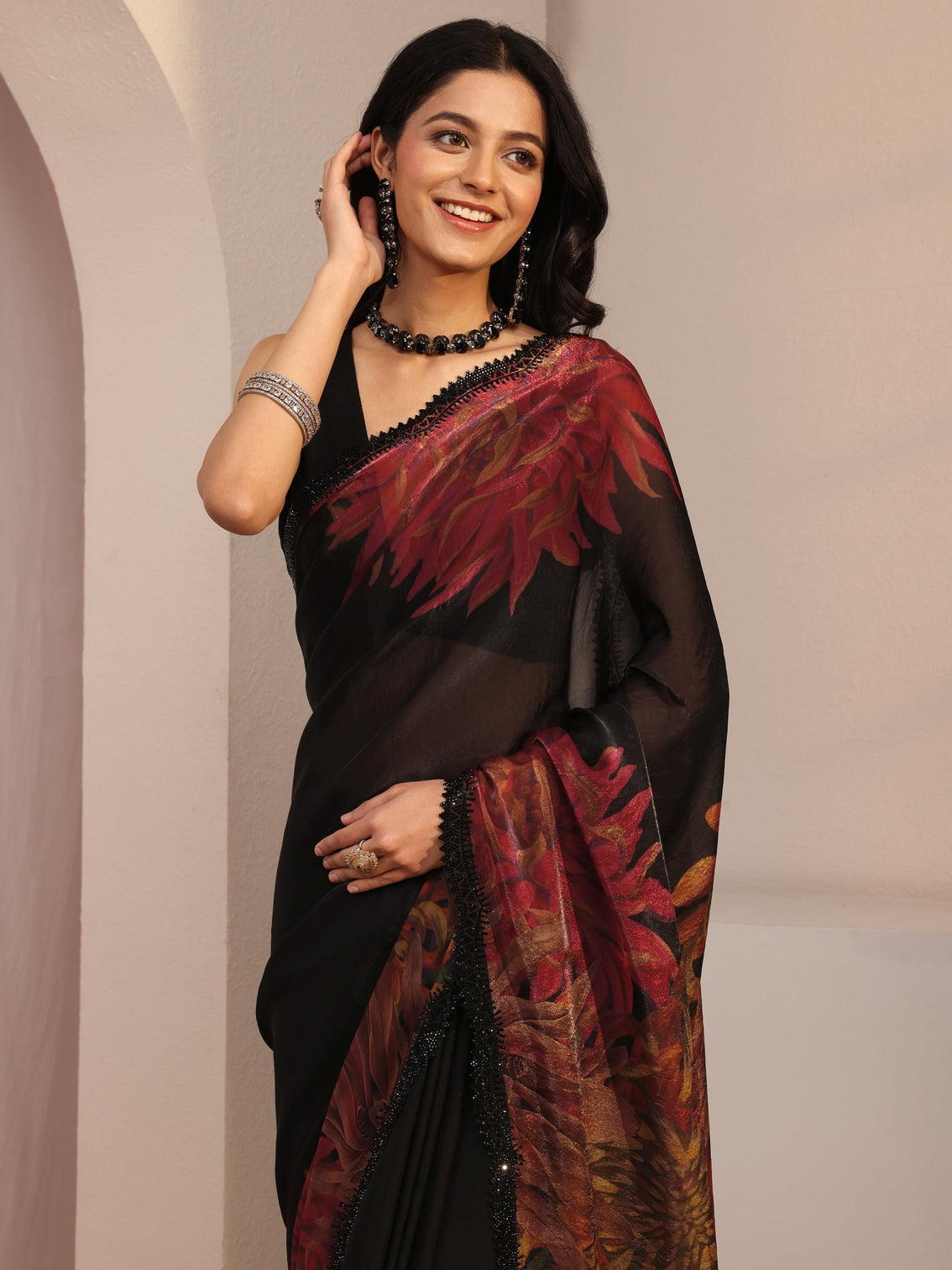 Mameraa Black Floral Printed Organza Saree With Unstiched Blouse Piece