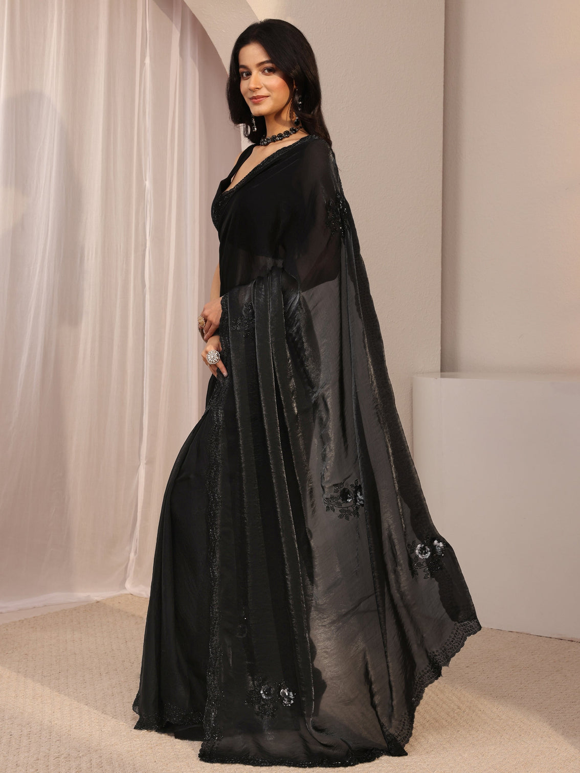 Mameraa Black Floral Embellished Organza Saree With Unstitched Blouse Piece