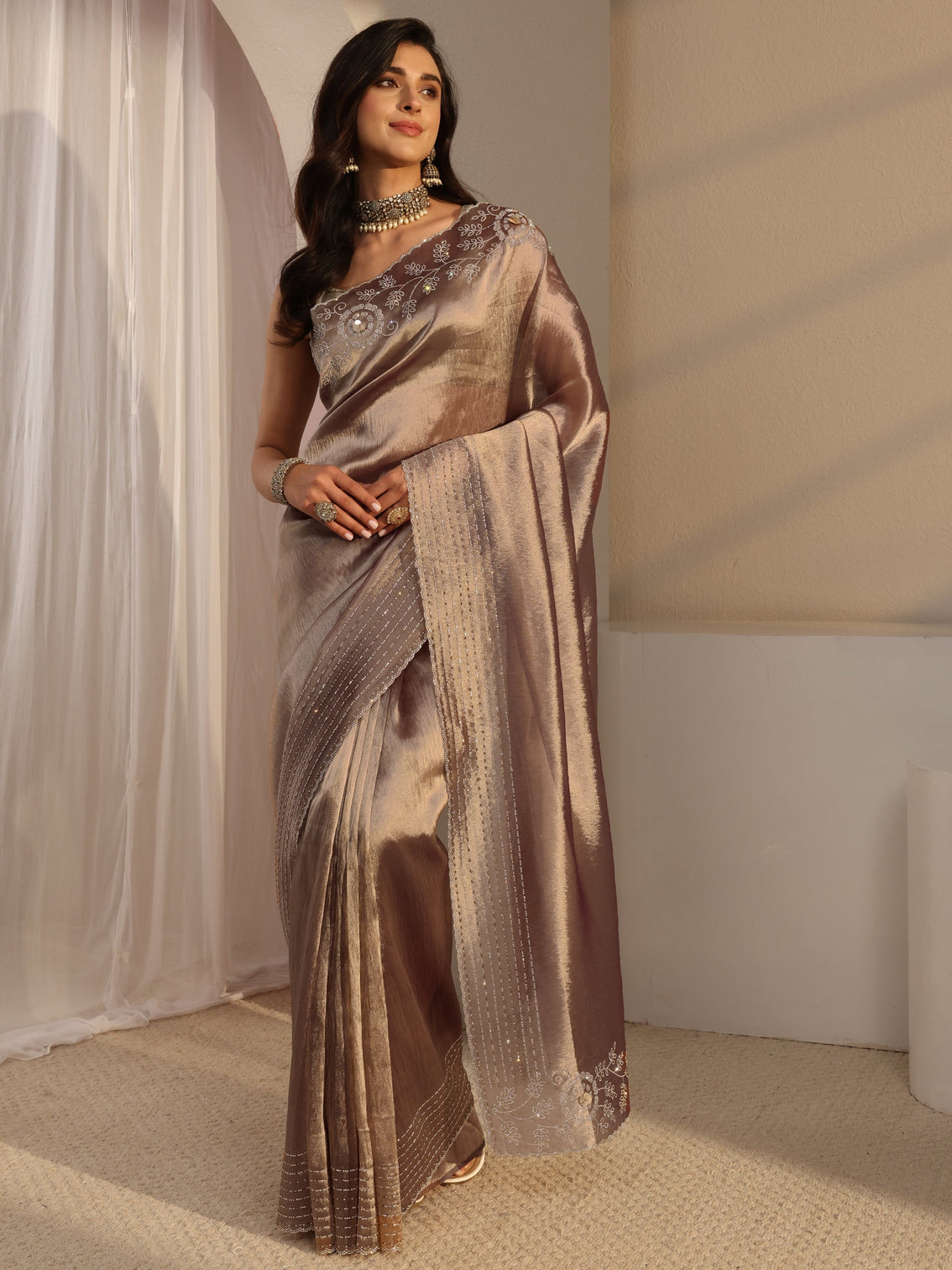 Mameraa Mauve Embellished Chiffon Saree With Unstitched Blouse Piece