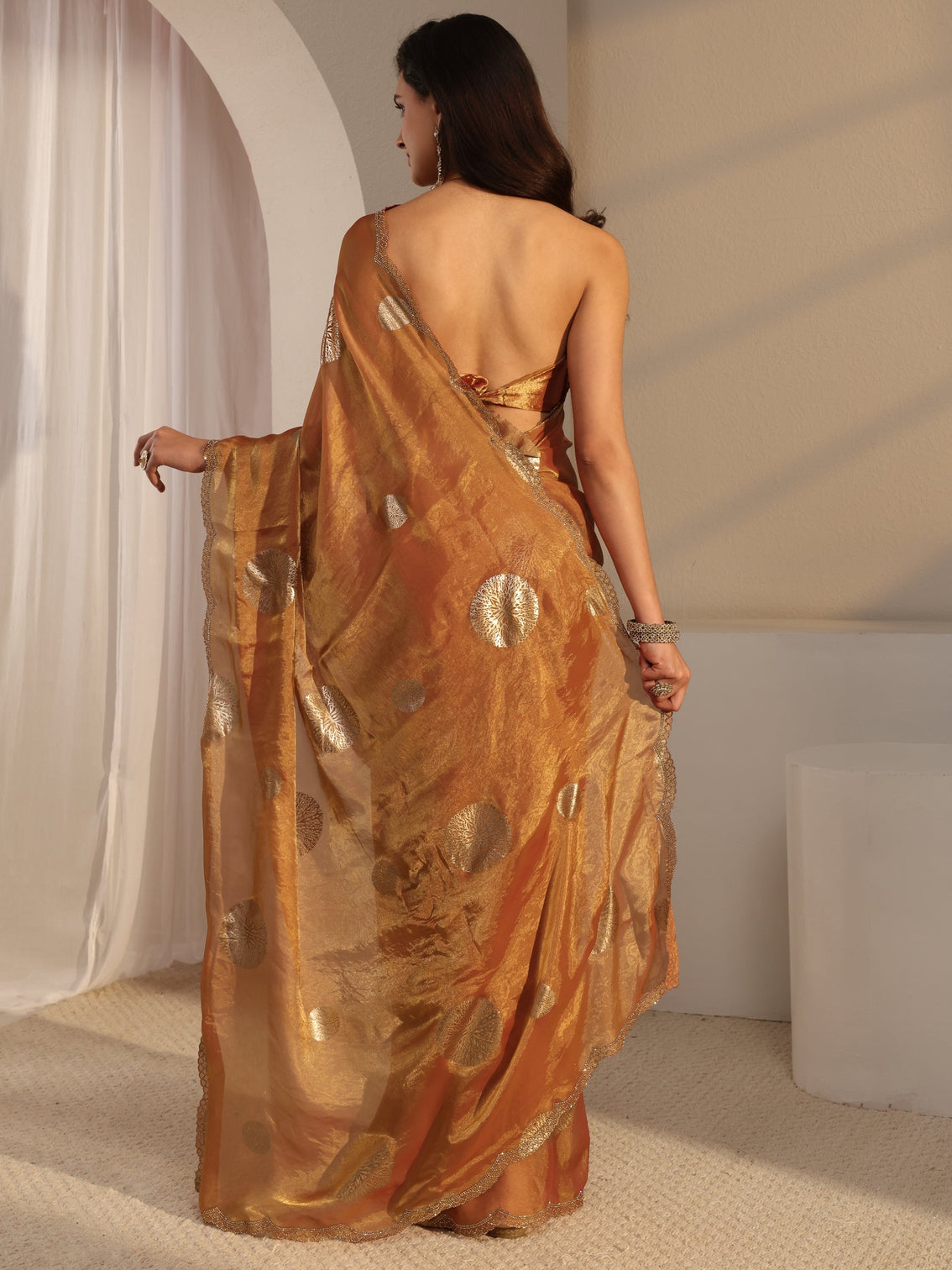 Mameraa Peach Foil Printed Tissue Saree With Unstitched Blouse Piece
