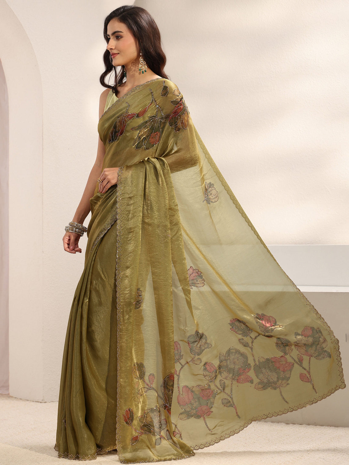 Mameraa Green Floral Embellished Tissue Saree With Unstitched Blouse Piece