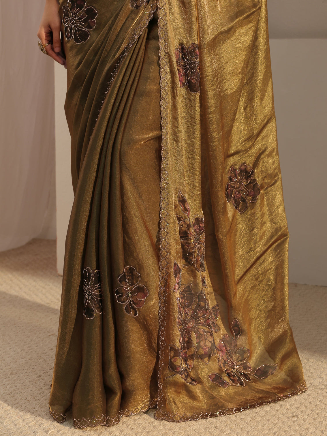 Mameraa Golden Embellished Tissue Saree With Unstiched Blouse Piece