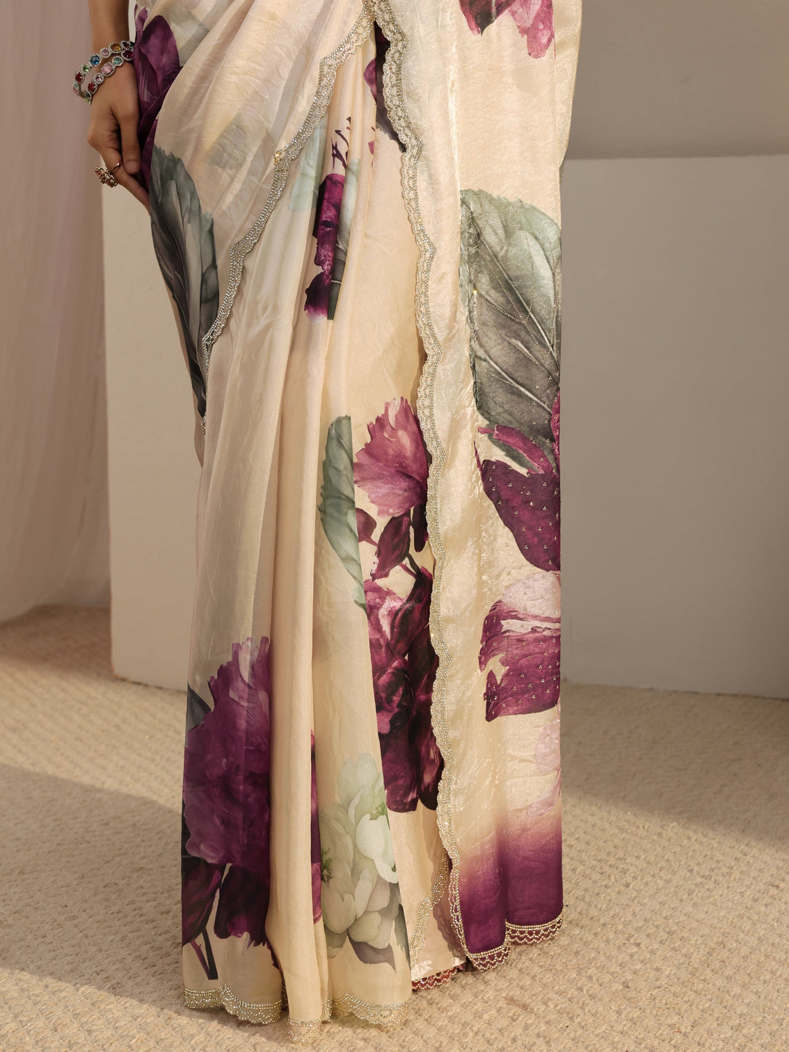 Mameraa Ivory Embellished Tissue Saree With Unstiched Blouse Piece