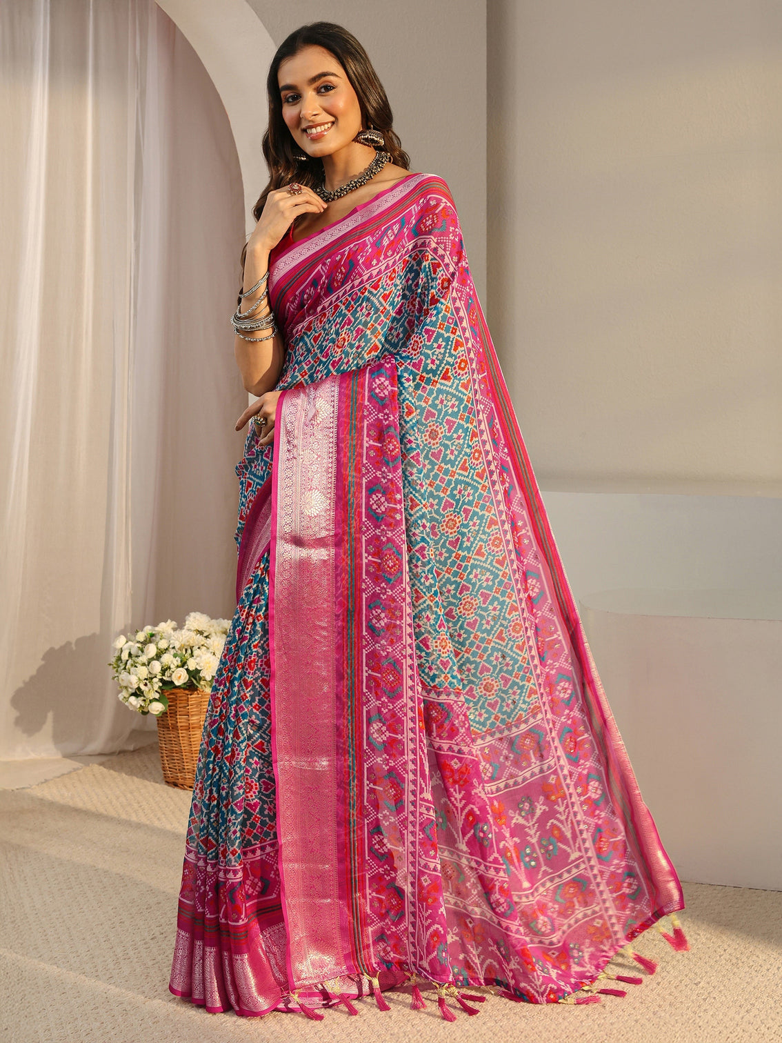 Mameraa Blue Pochampally Ikkat Chiffon Saree With Unstitched Blouse Piece