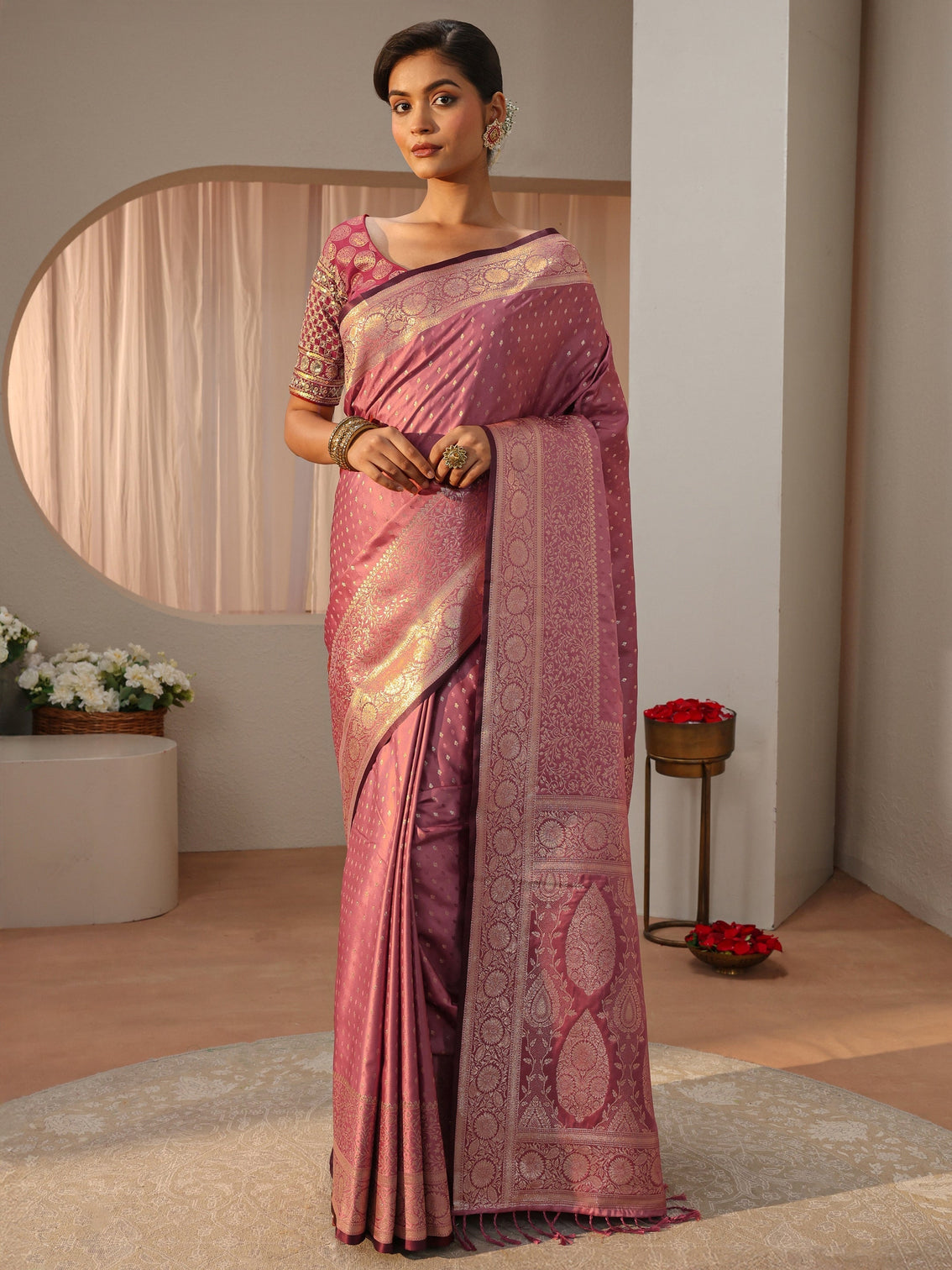 Mameraa Pink Kanjeevaram Silk Blend Saree