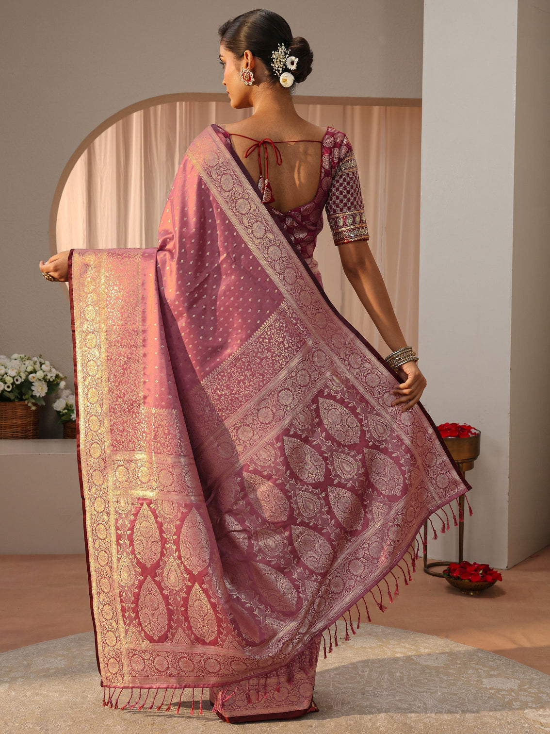 Mameraa Pink Kanjeevaram Silk Blend Saree