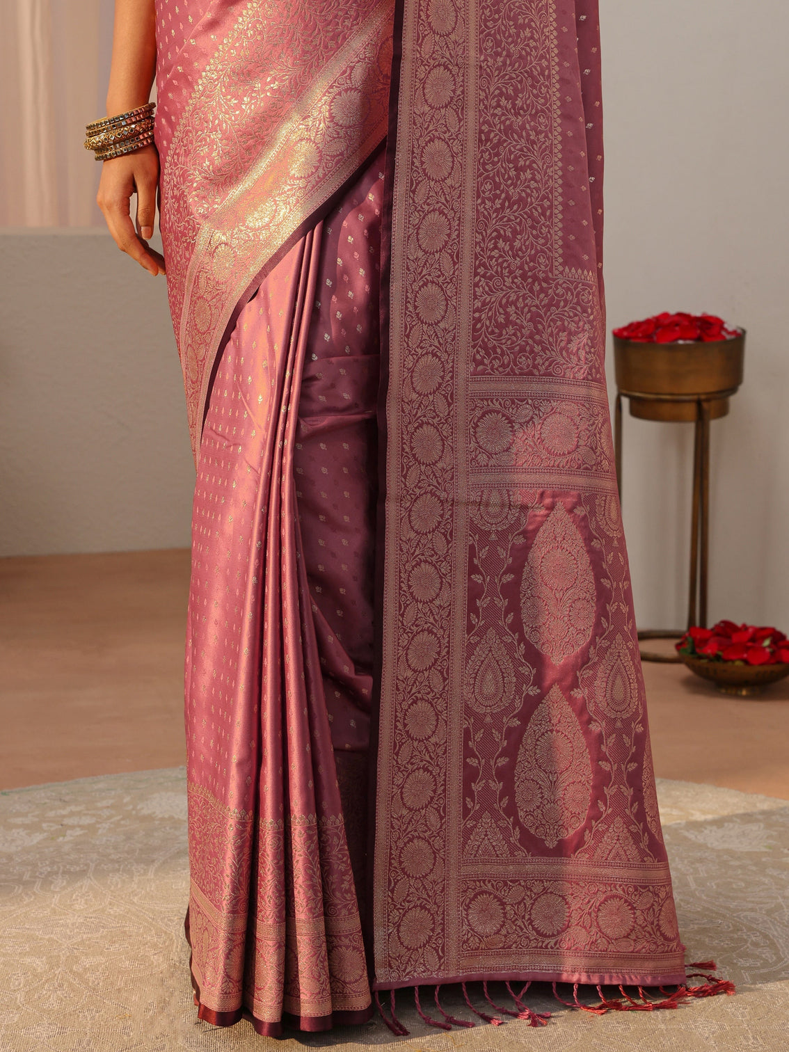 Mameraa Pink Kanjeevaram Silk Blend Saree