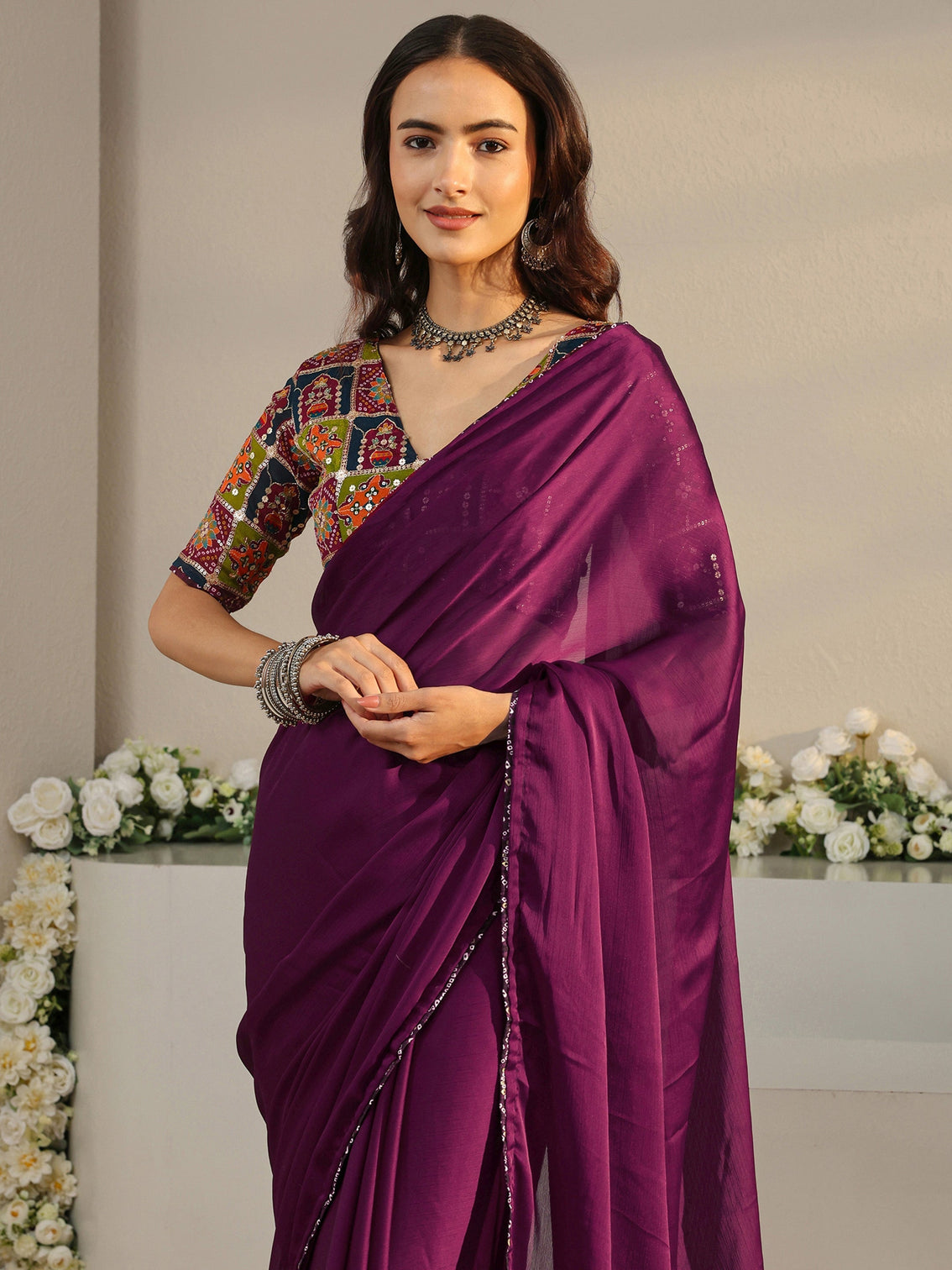 Mameraa Burgundy Solid Chiffon Saree With Unstitched Blouse Piece