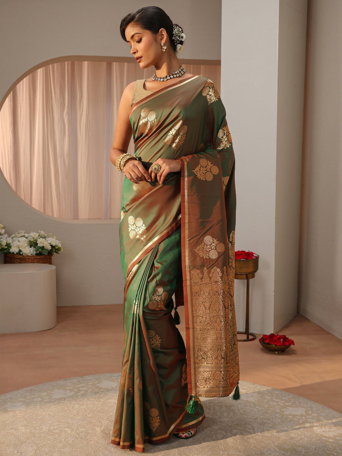 Mameraa Green Kanjeevaram Silk Blend Saree