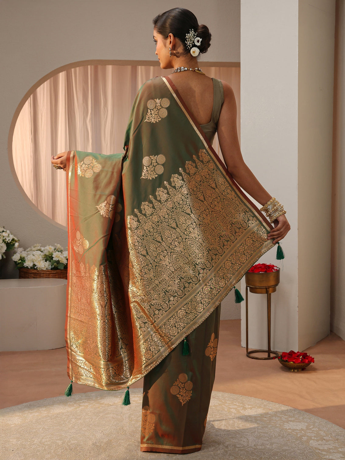 Mameraa Green Kanjeevaram Silk Blend Saree