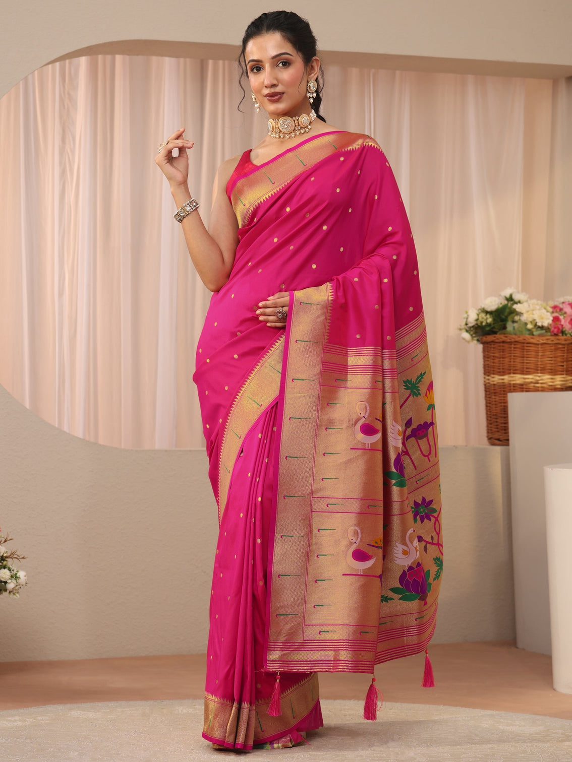 Mameraa Pink Silk Blend Paithani Saree