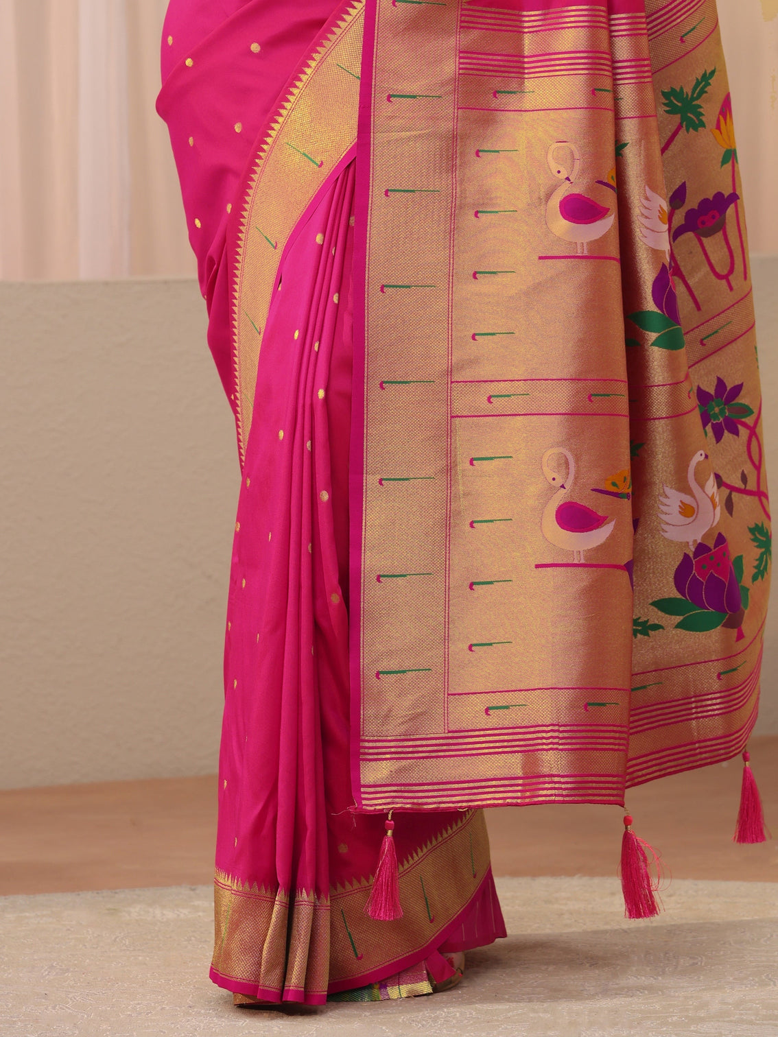 Mameraa Pink Silk Blend Paithani Saree