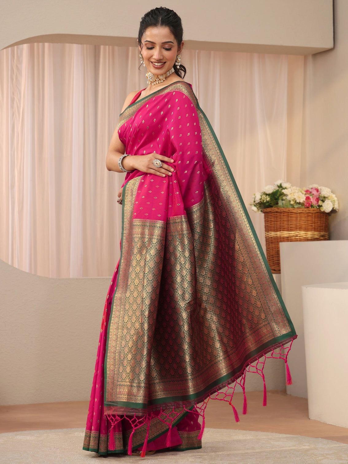 Mameraa Pink Kanjeevaram Silk Blend Saree