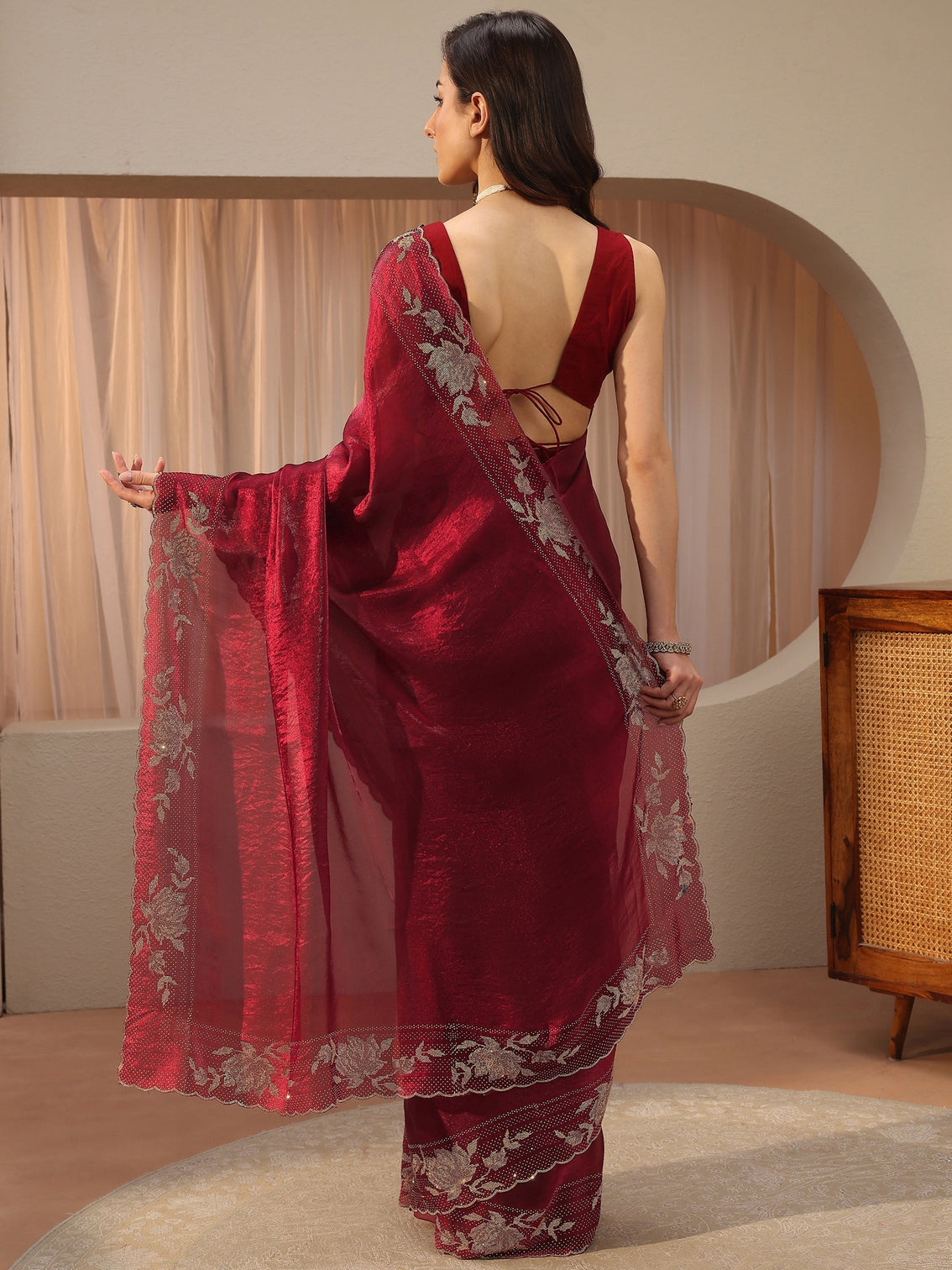 Mameraa Art Maroon Tissue Saree With Embellished Border
