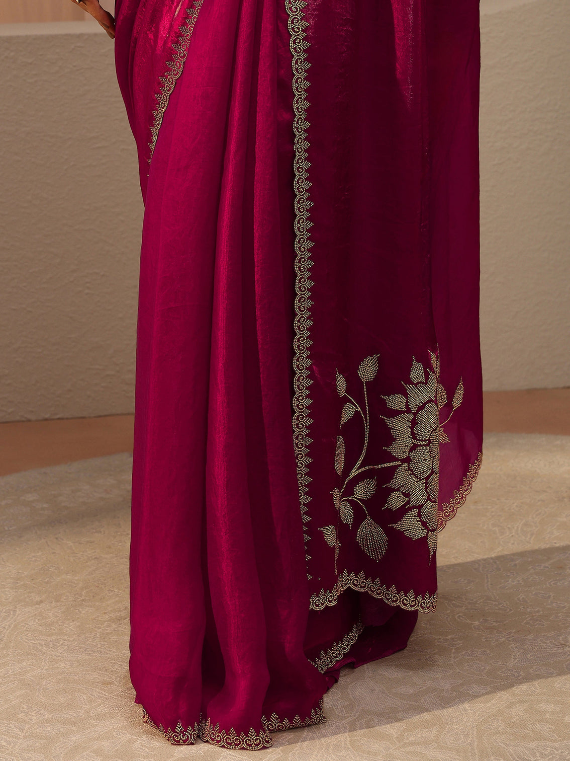 Mameraa Pink Floral Embellished Tissue Saree