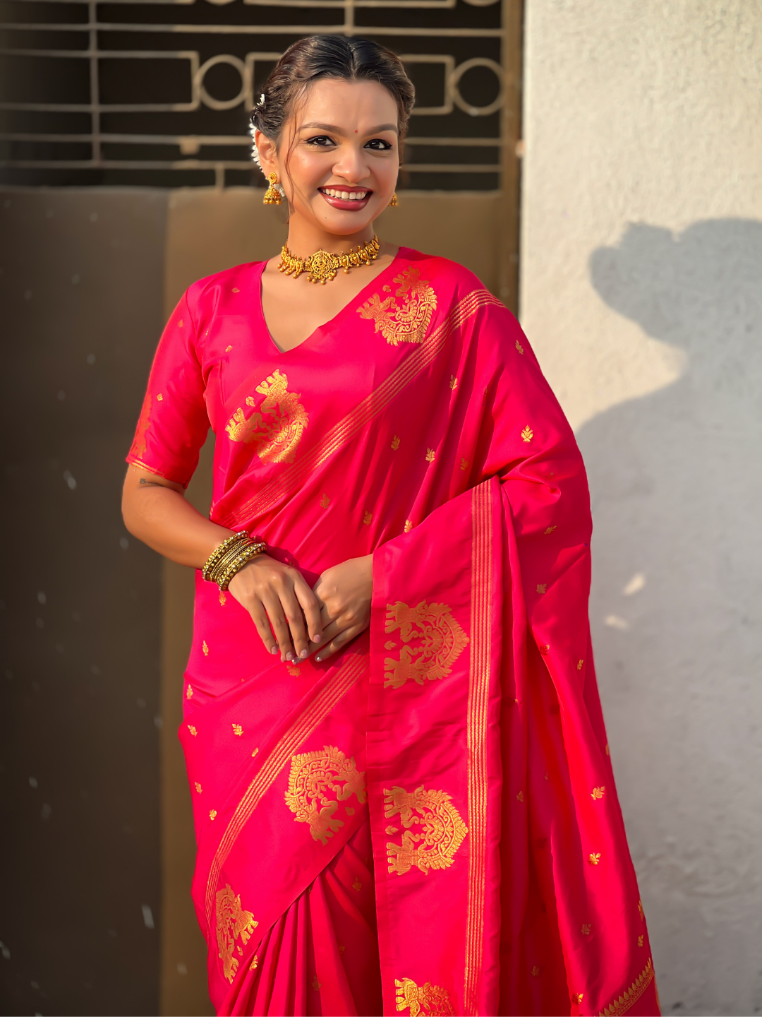 Pink Soft Silk Traditional Zari Woven Saree