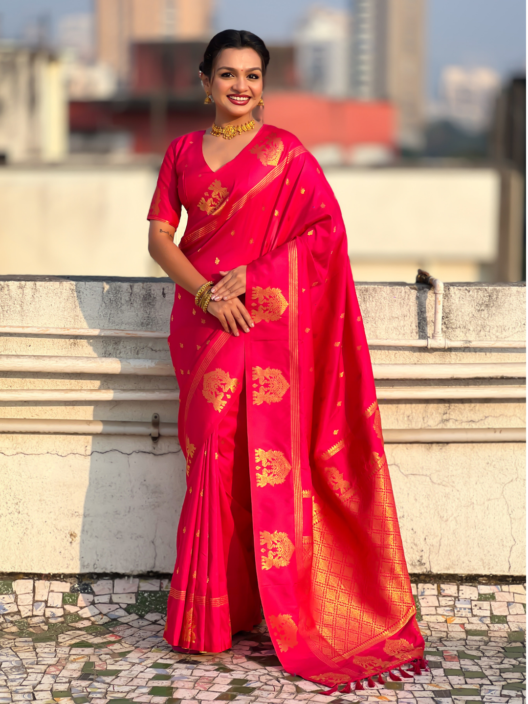 Pink Soft Silk Traditional Zari Woven Saree