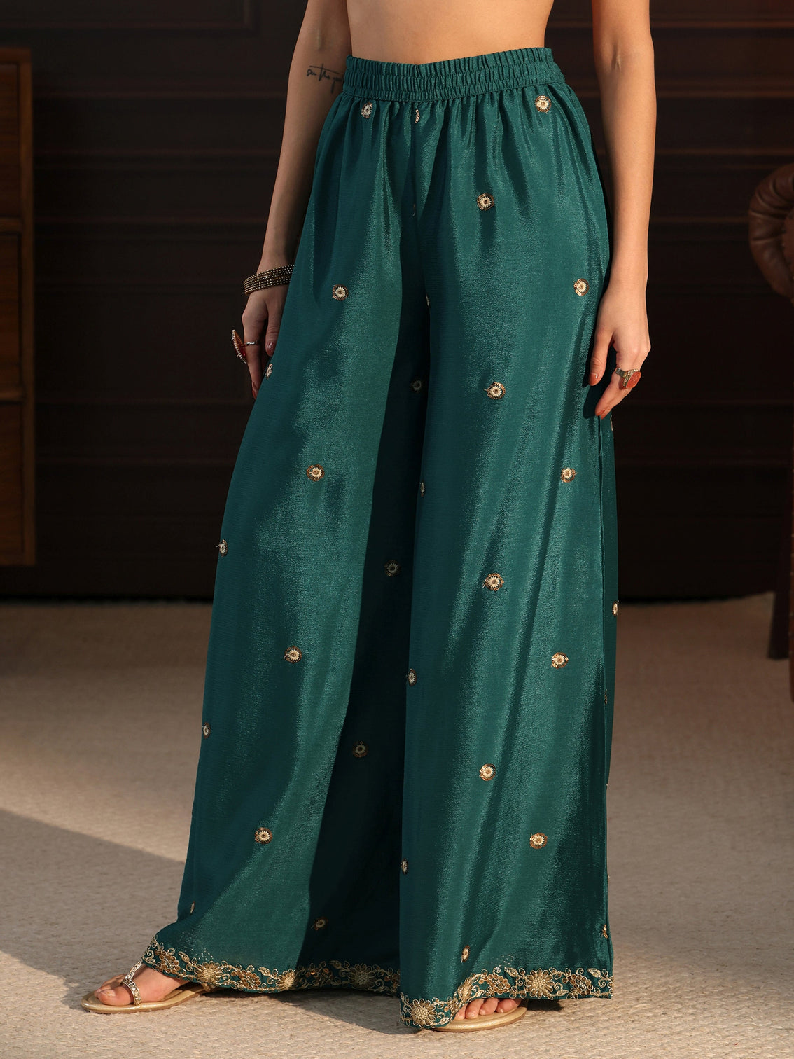 Mameraa Sacramento Green Paisley Embellished Chinon Palazzo Suit Set