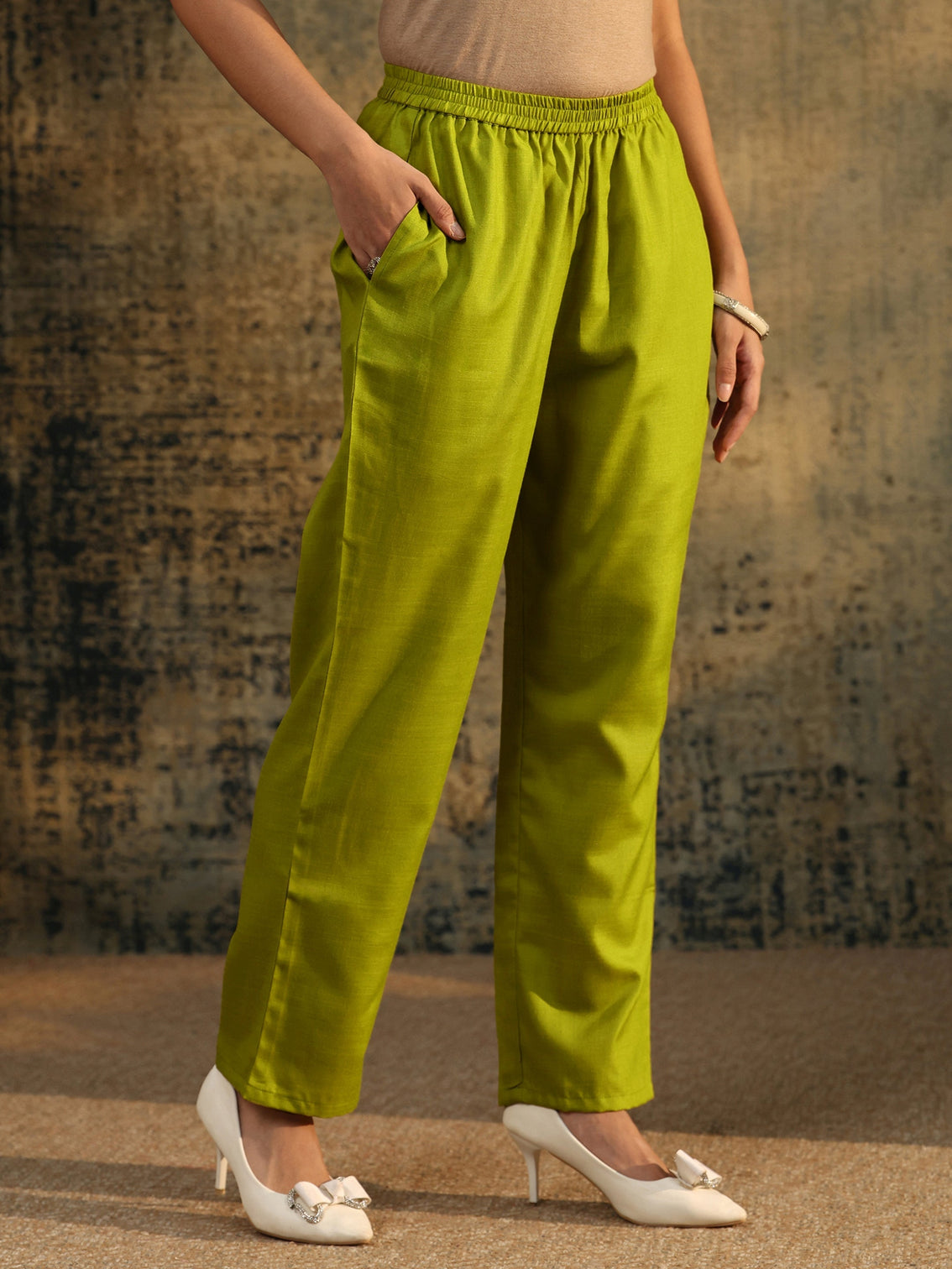 Mameraa Off White Floral Printed Linen Straight Suit Set
