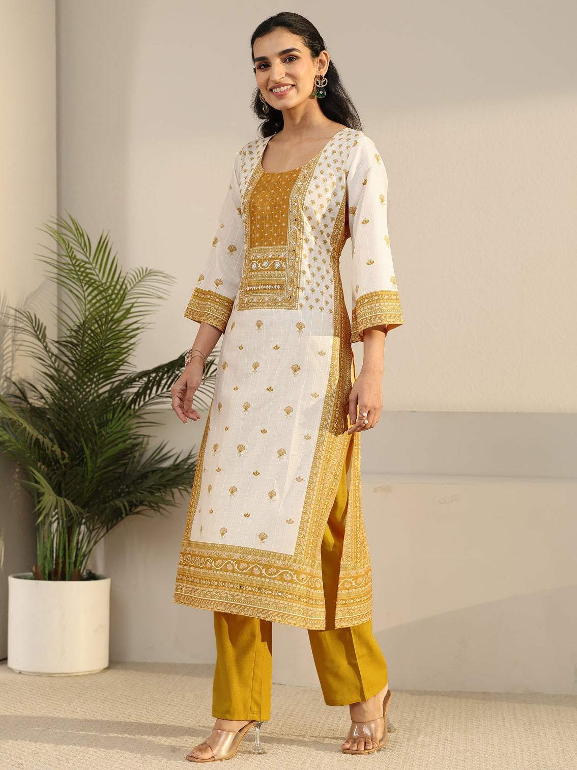 Mameraa Off White Floral Printed Linen Straight Suit Set