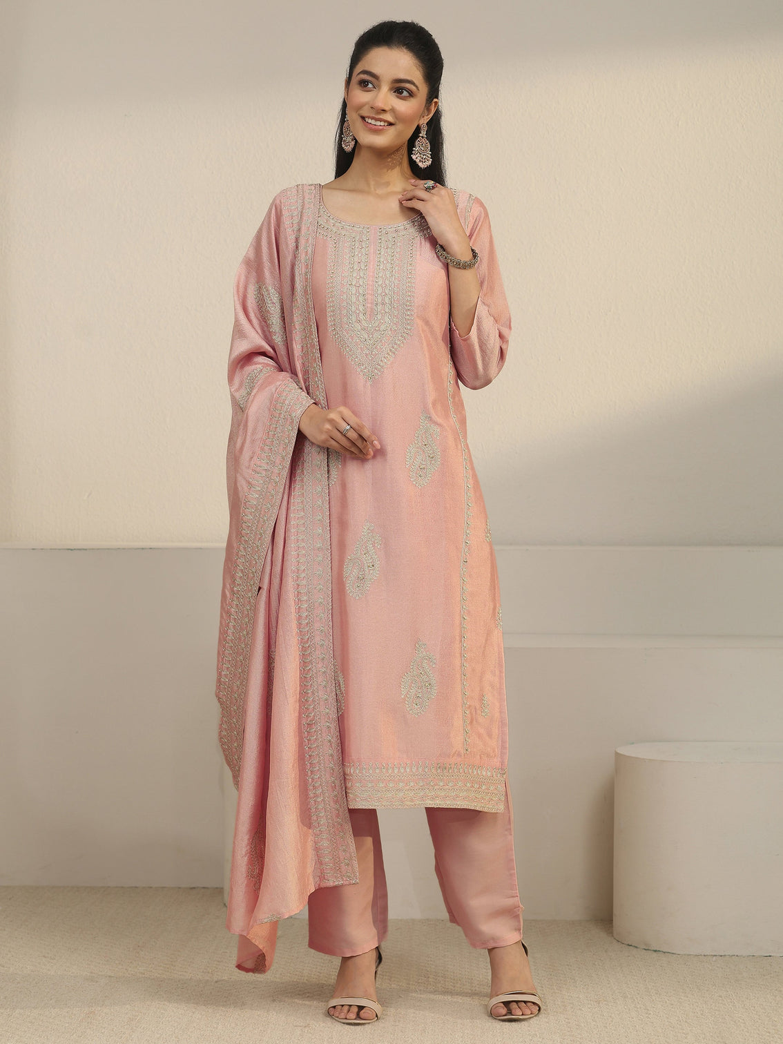 Mameraa Dusty Pink Paisley Embellished Silk Blend Straight Suit Set