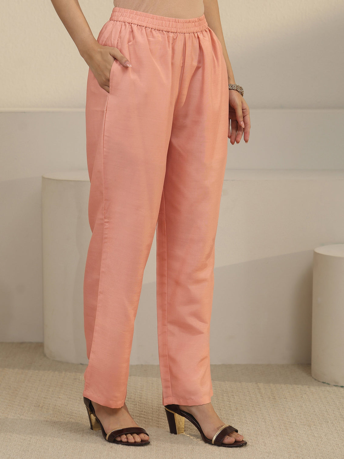 Mameraa Peach Pink Floral Embroidered Tissue Straight Suit Set