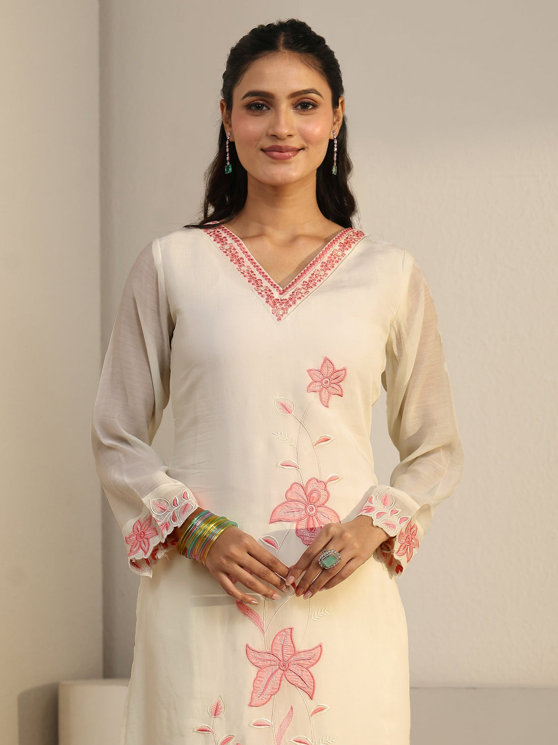 Mameraa White Floral Embroidered Chanderi Cotton Straight Suit Set