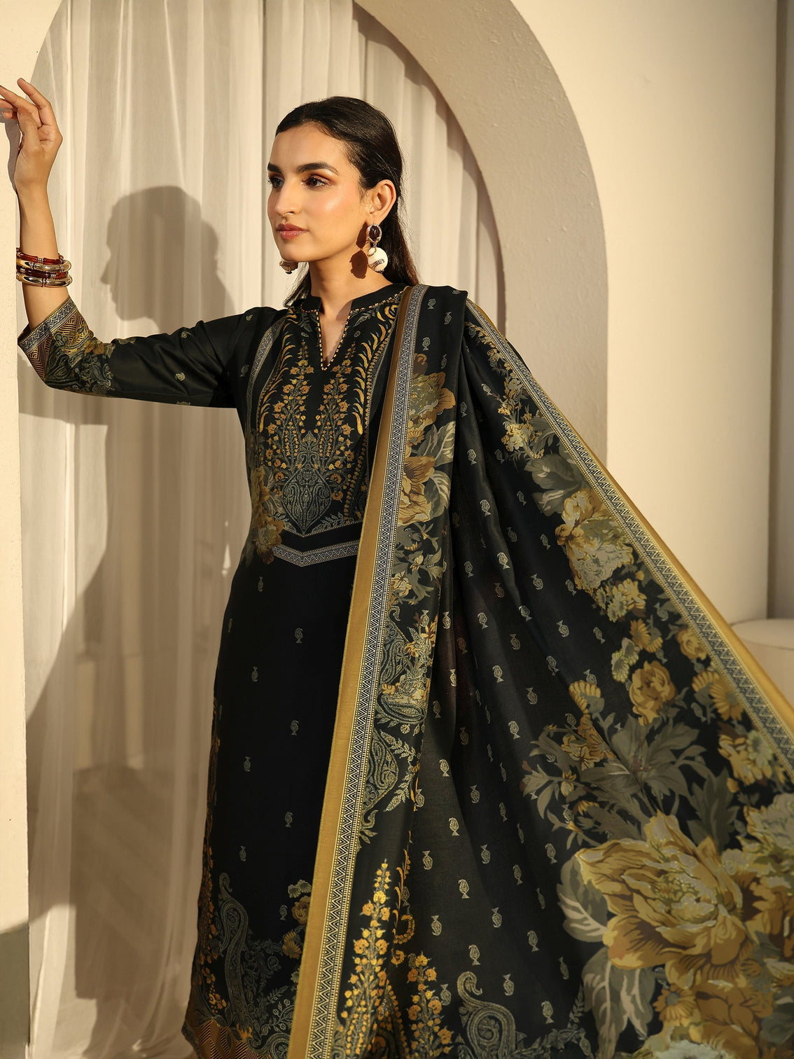 Mameraa Black Floral Printed Muslin Straight Suit Set