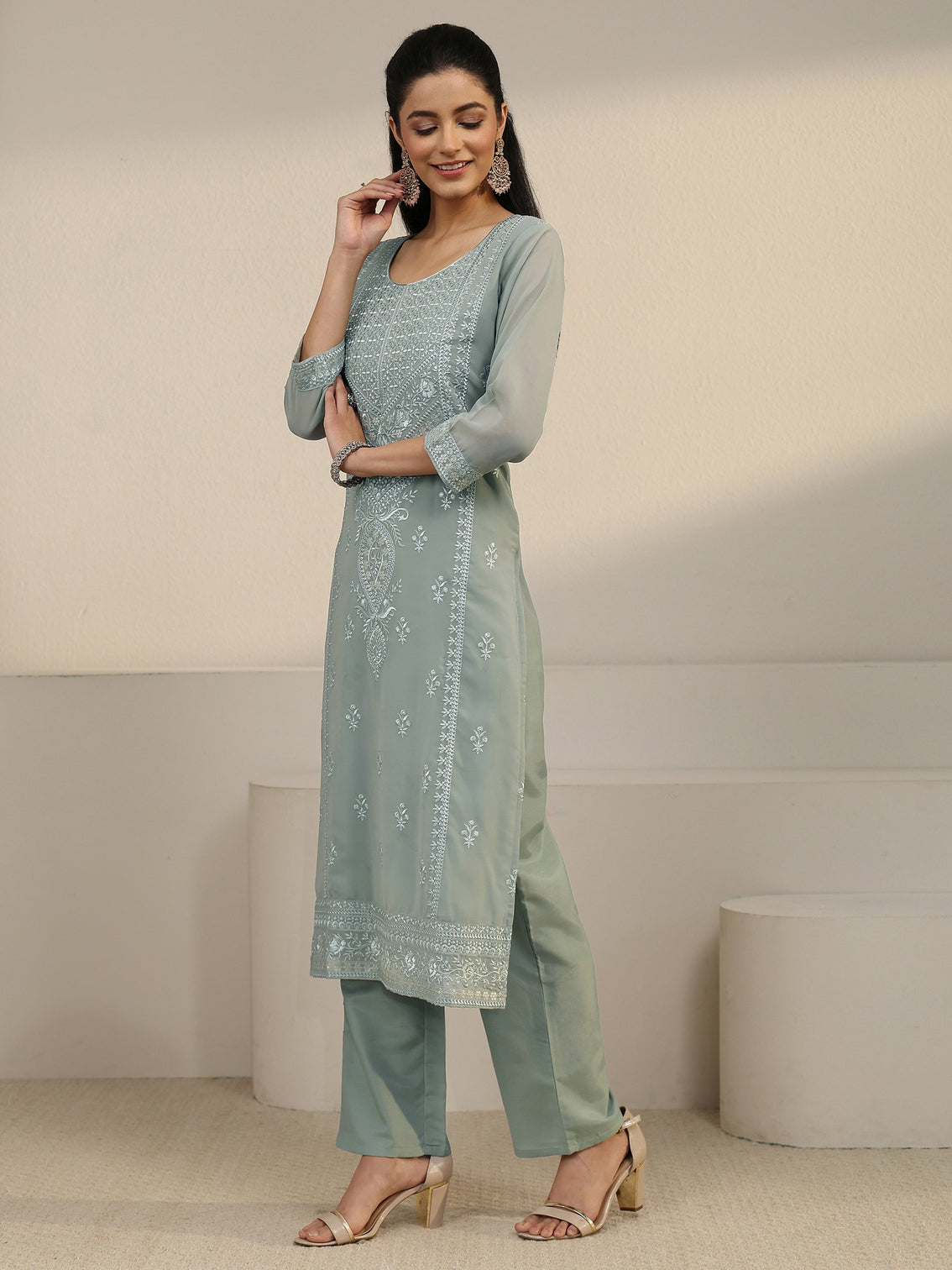Mameraa Grey Floral Embroidered Georgette Straight Suit Set